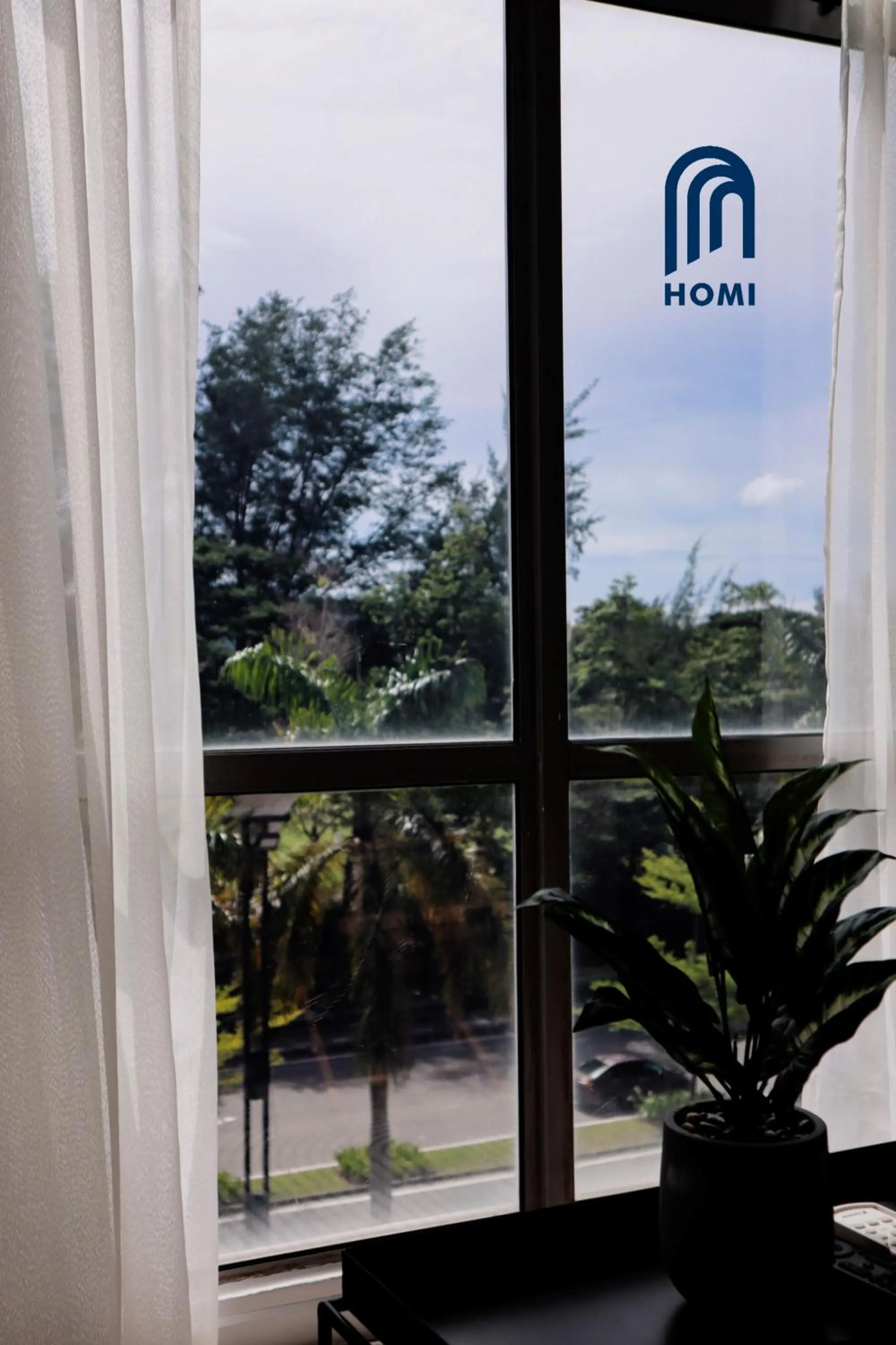 Day in Homi Oasis at KK Times Square 和逸绿洲