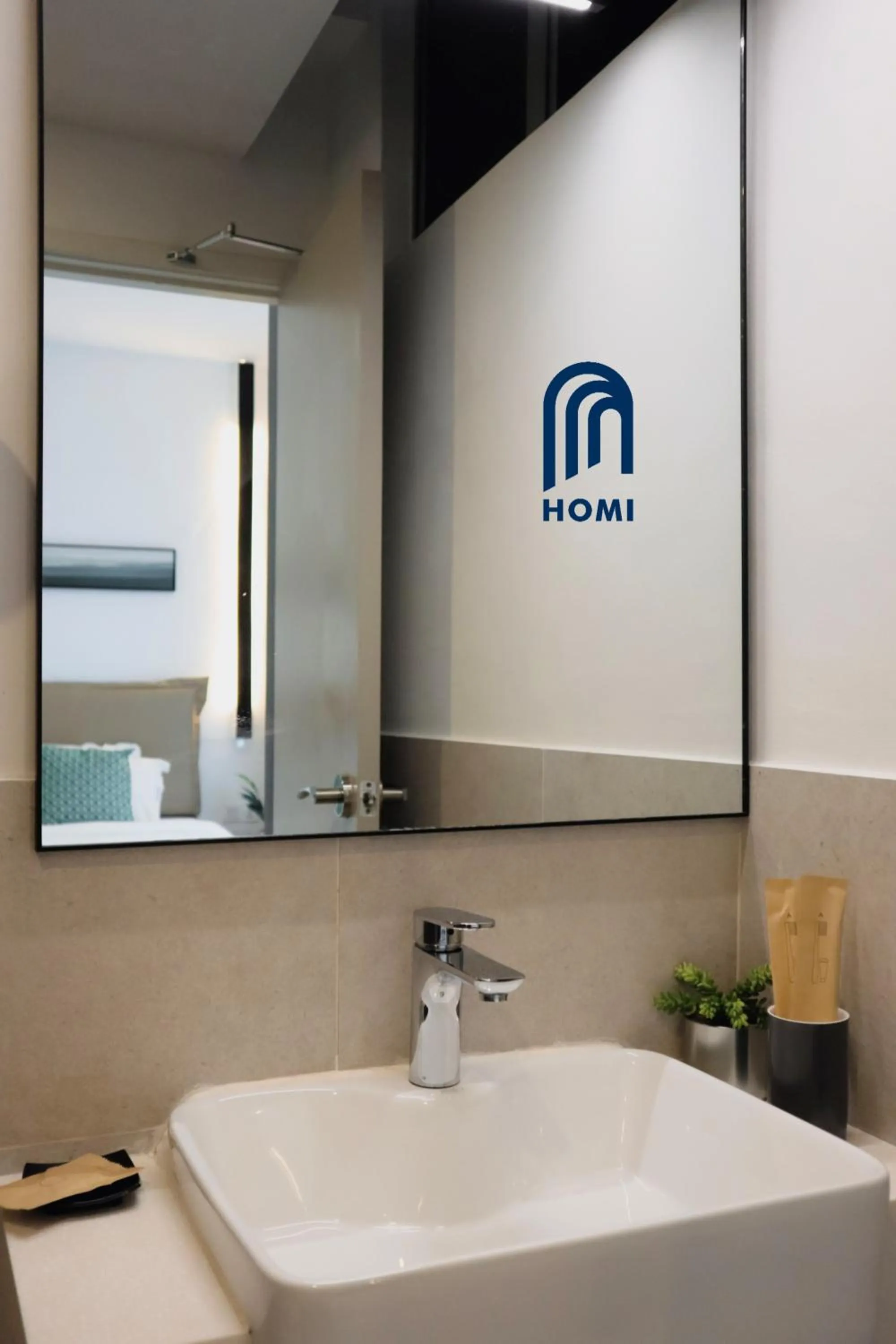 Bathroom in Homi Oasis at KK Times Square 和逸绿洲