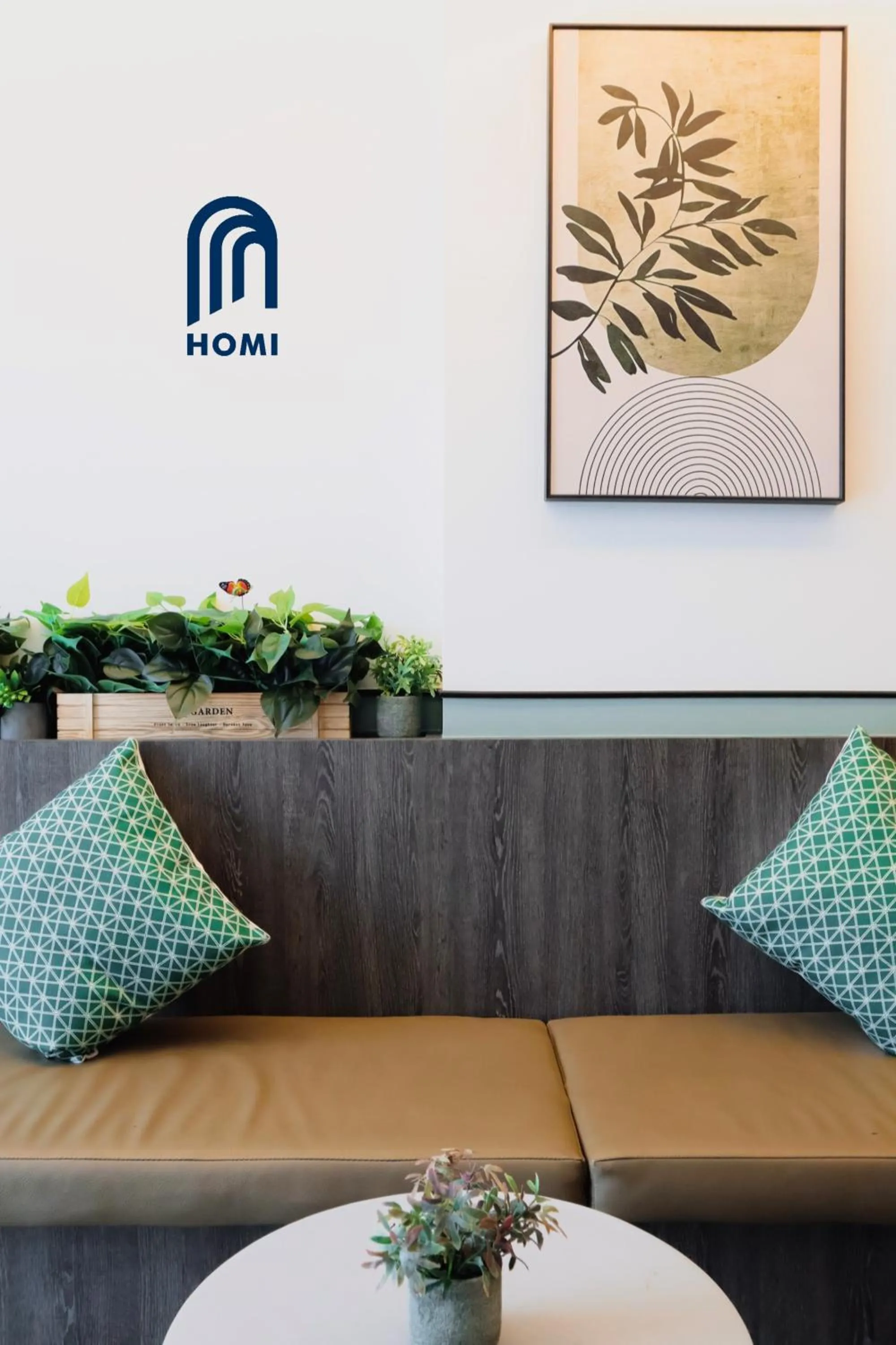 Living room in Homi Oasis at KK Times Square 和逸绿洲