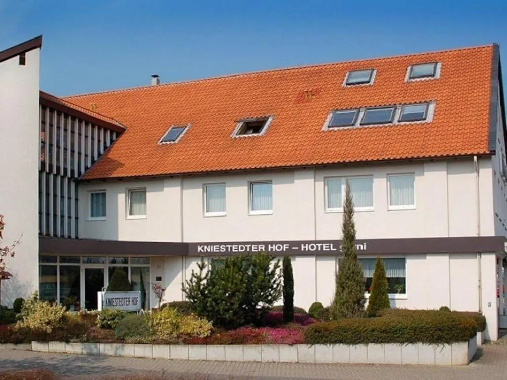 Property building in Hotel Kniestedter Hof