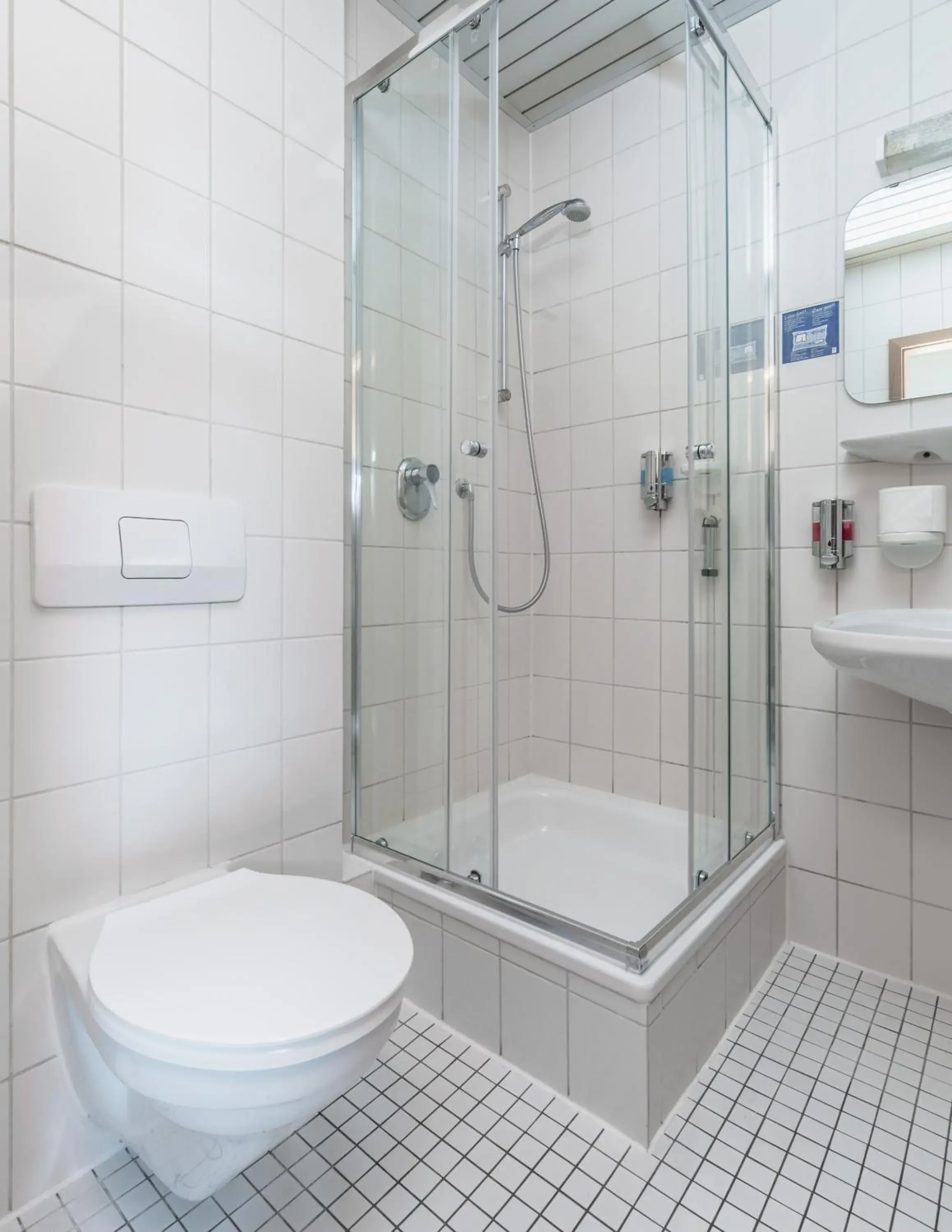 Twin Room - single occupancy in Hotel Kniestedter Hof Twin Room - single occupancy in Hotel Kniestedter Hof