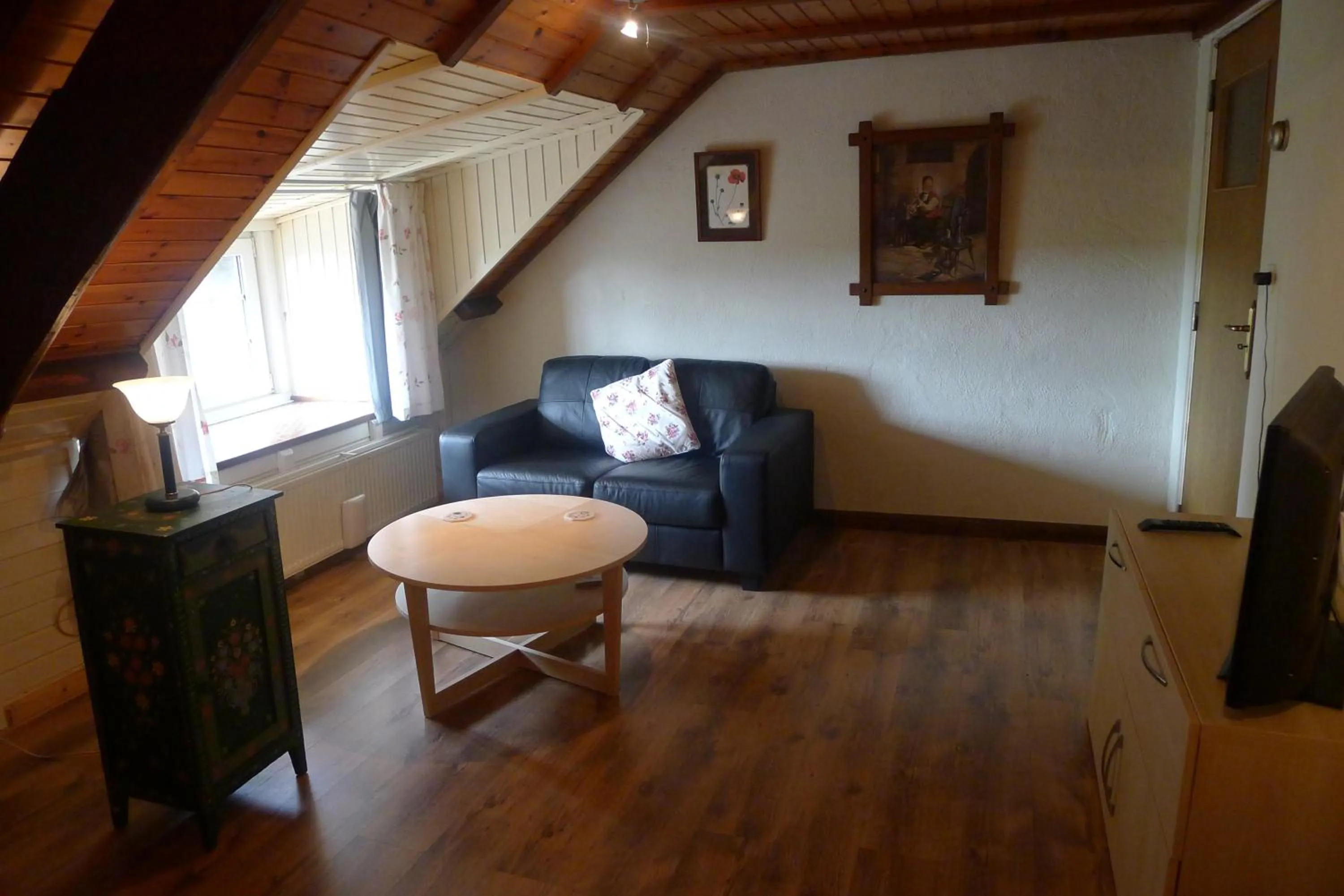 Seating area in B&B De Kleine Wijngaard