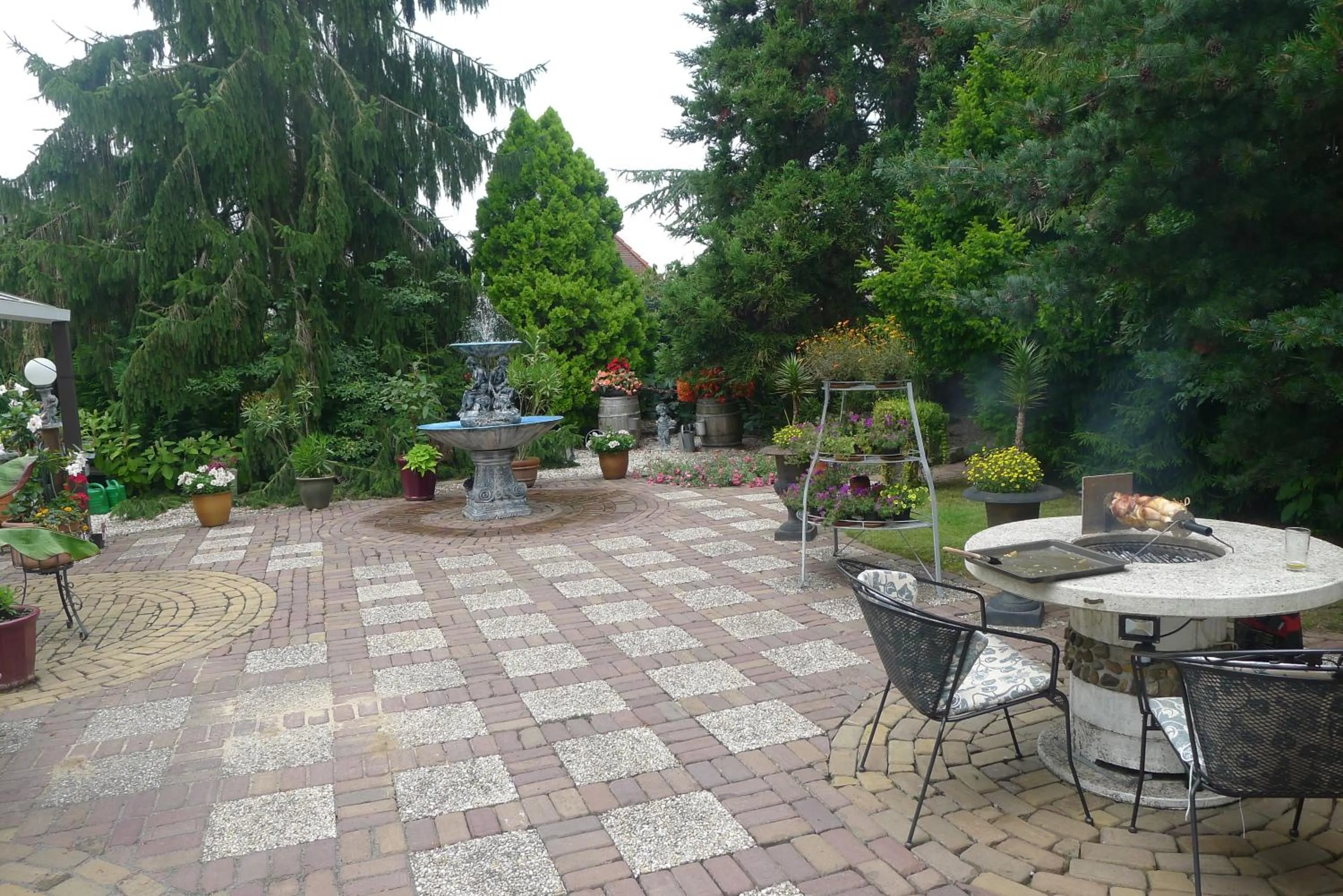 BBQ facilities in B&B De Kleine Wijngaard