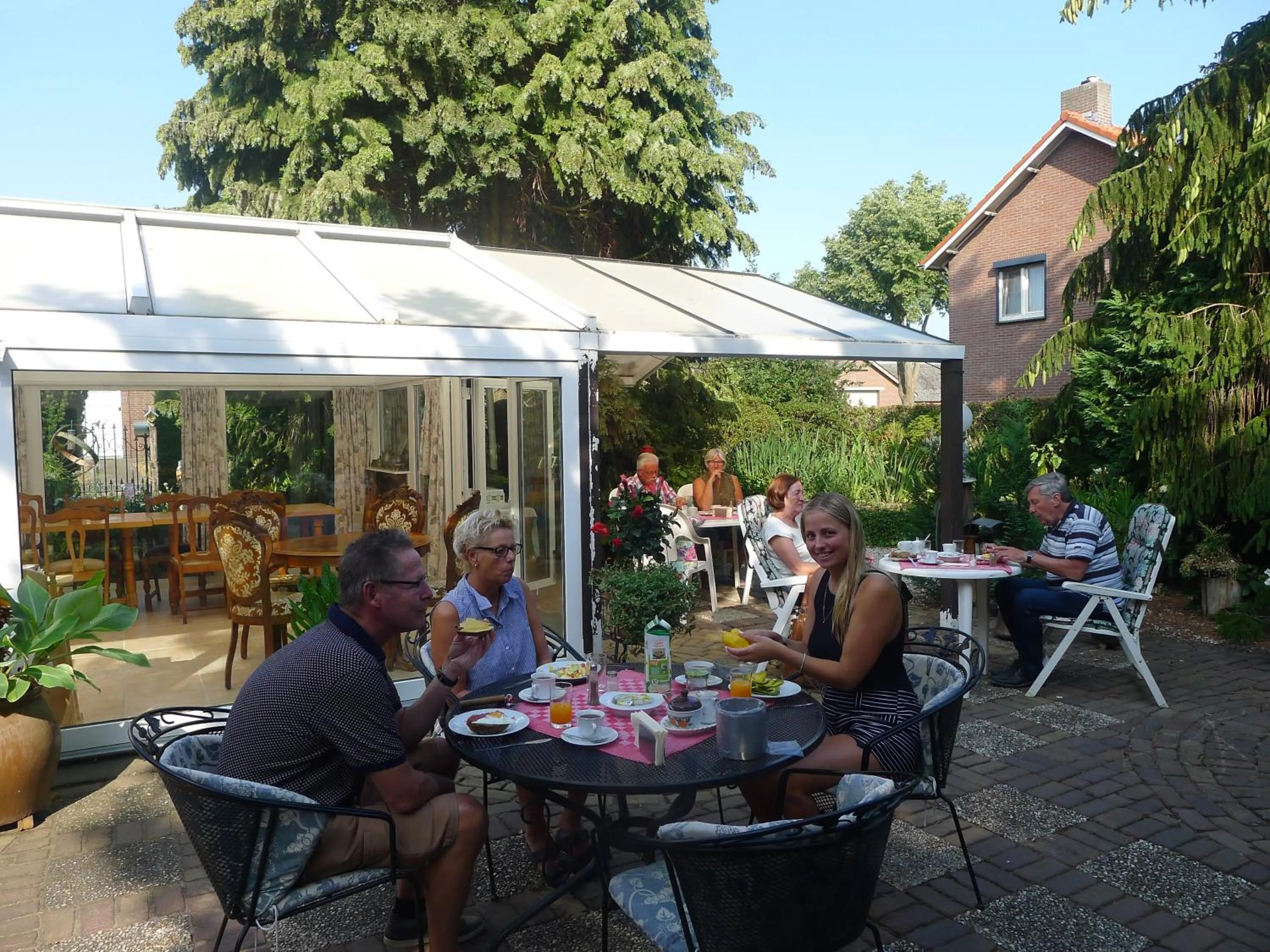 Food and drinks in B&B De Kleine Wijngaard