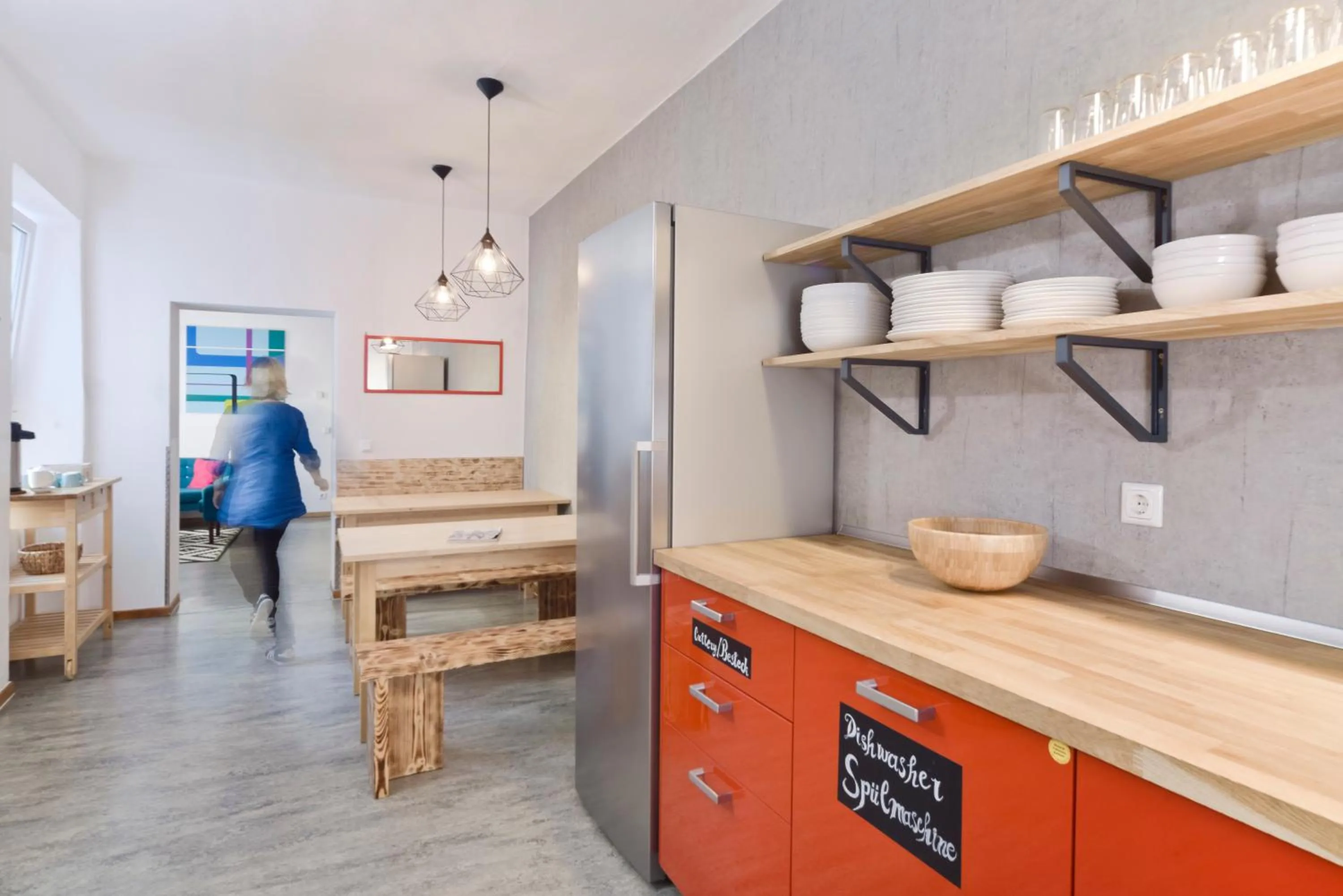Communal kitchen in Old Town Hostel