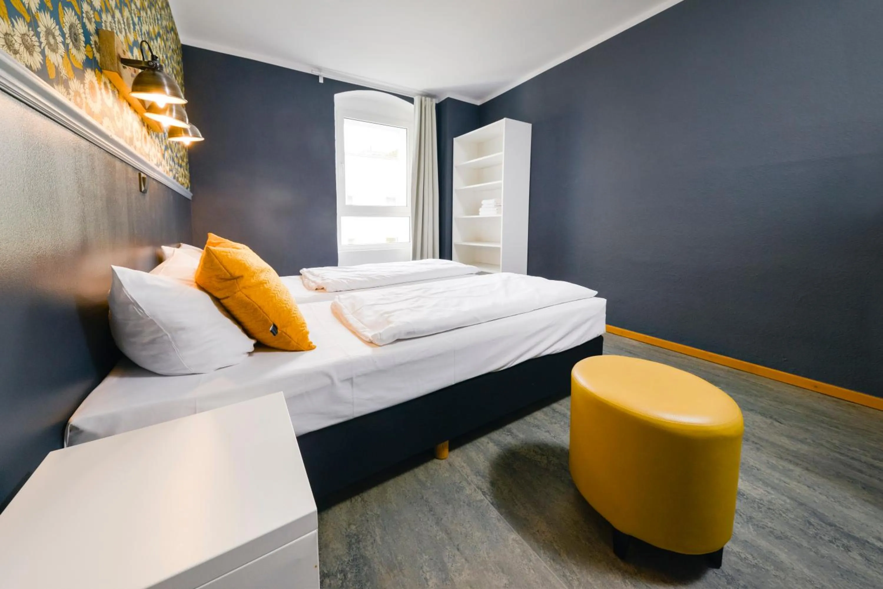 Bedroom, Bed in Old Town Hostel