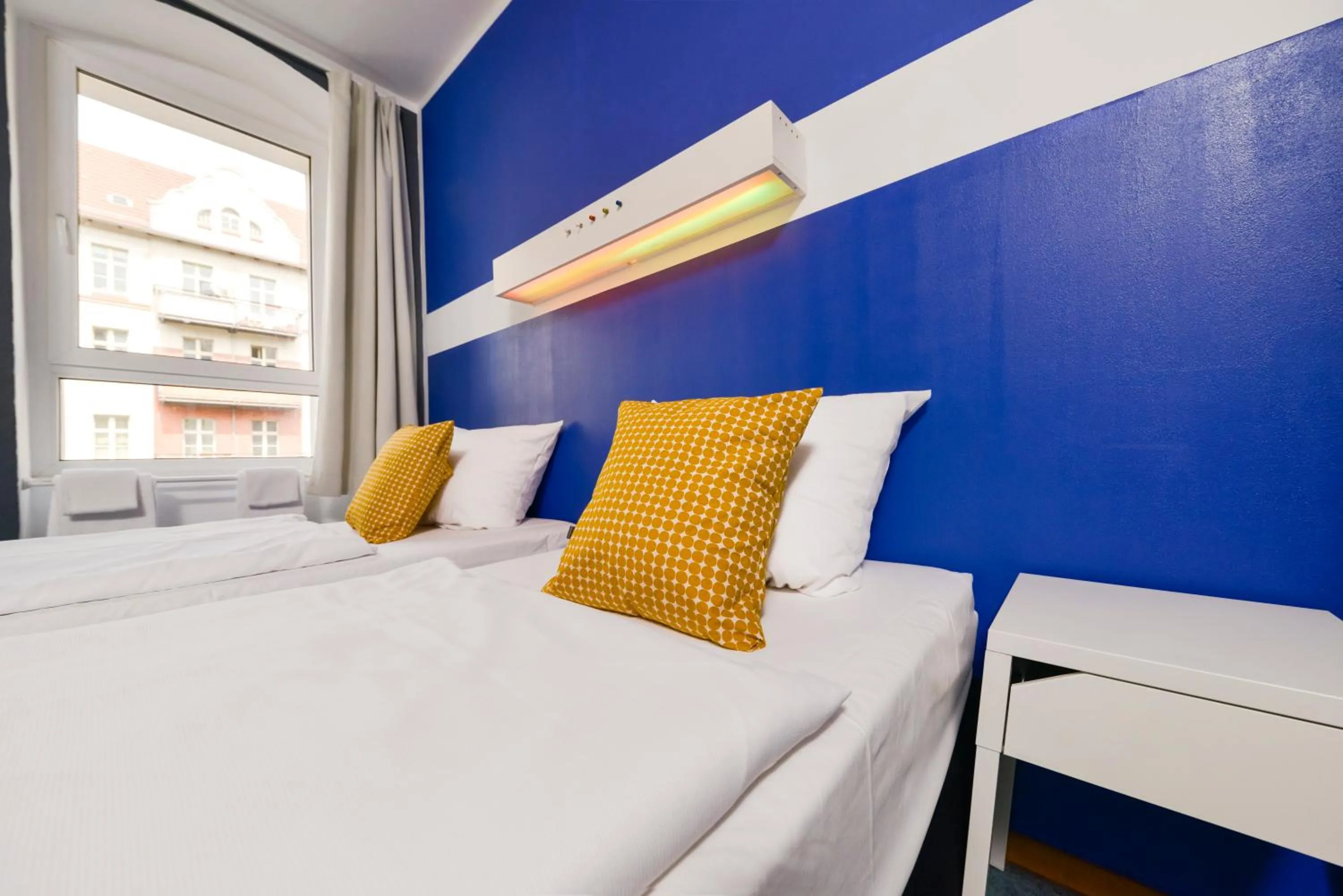 Bedroom, Bed in Old Town Hostel