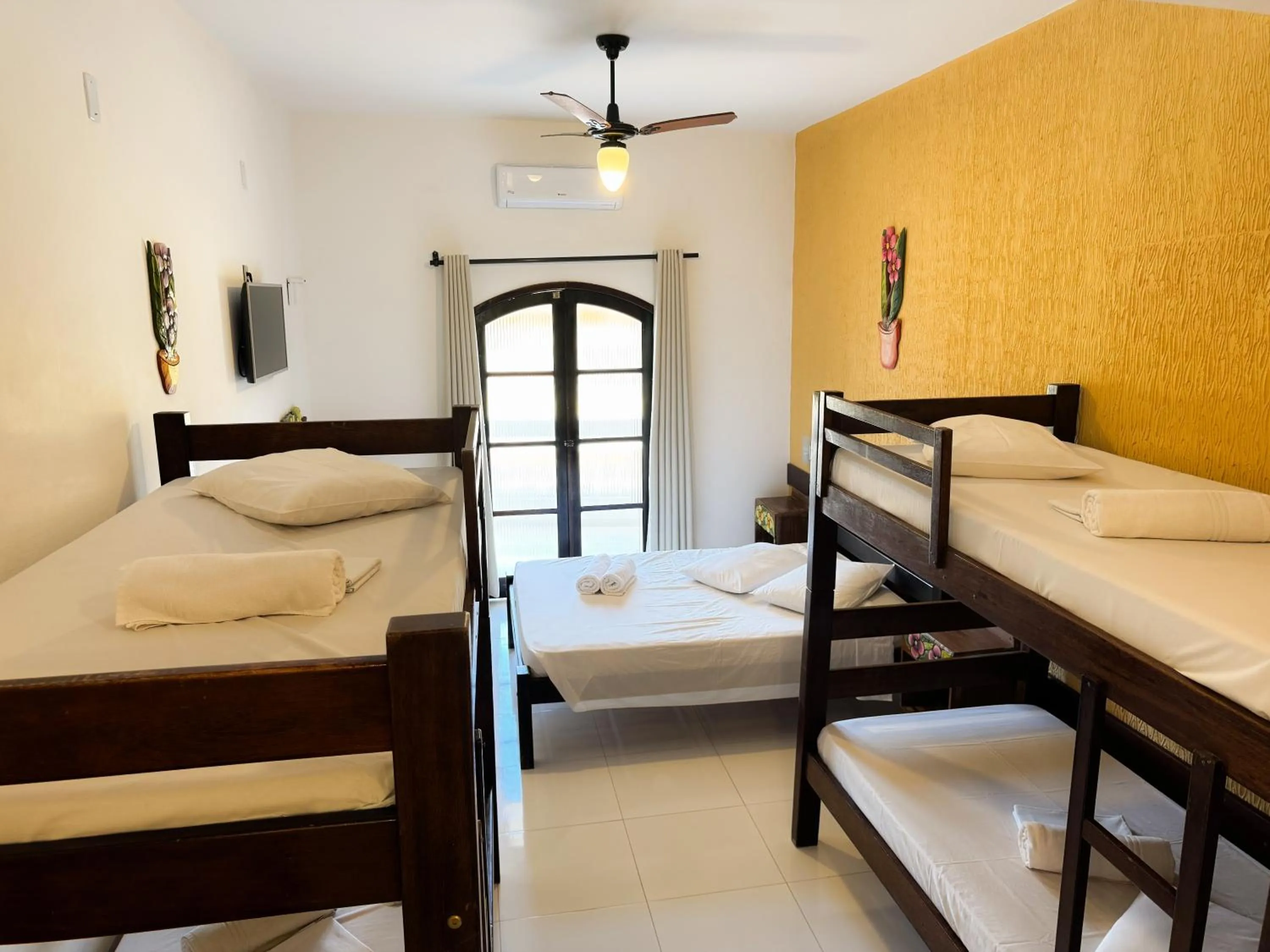 Bed in Hotel Parque Atlântico