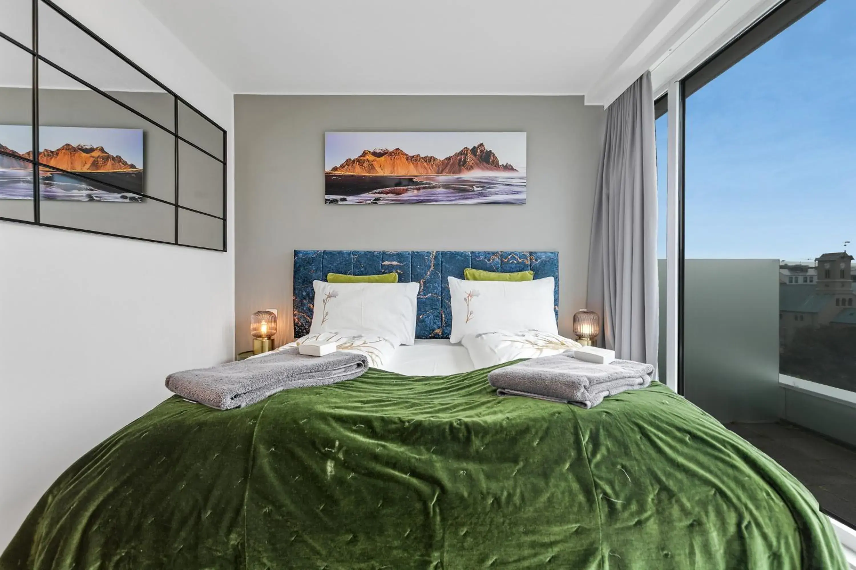 Bed in City Center Hotel Bed in City Center Hotel