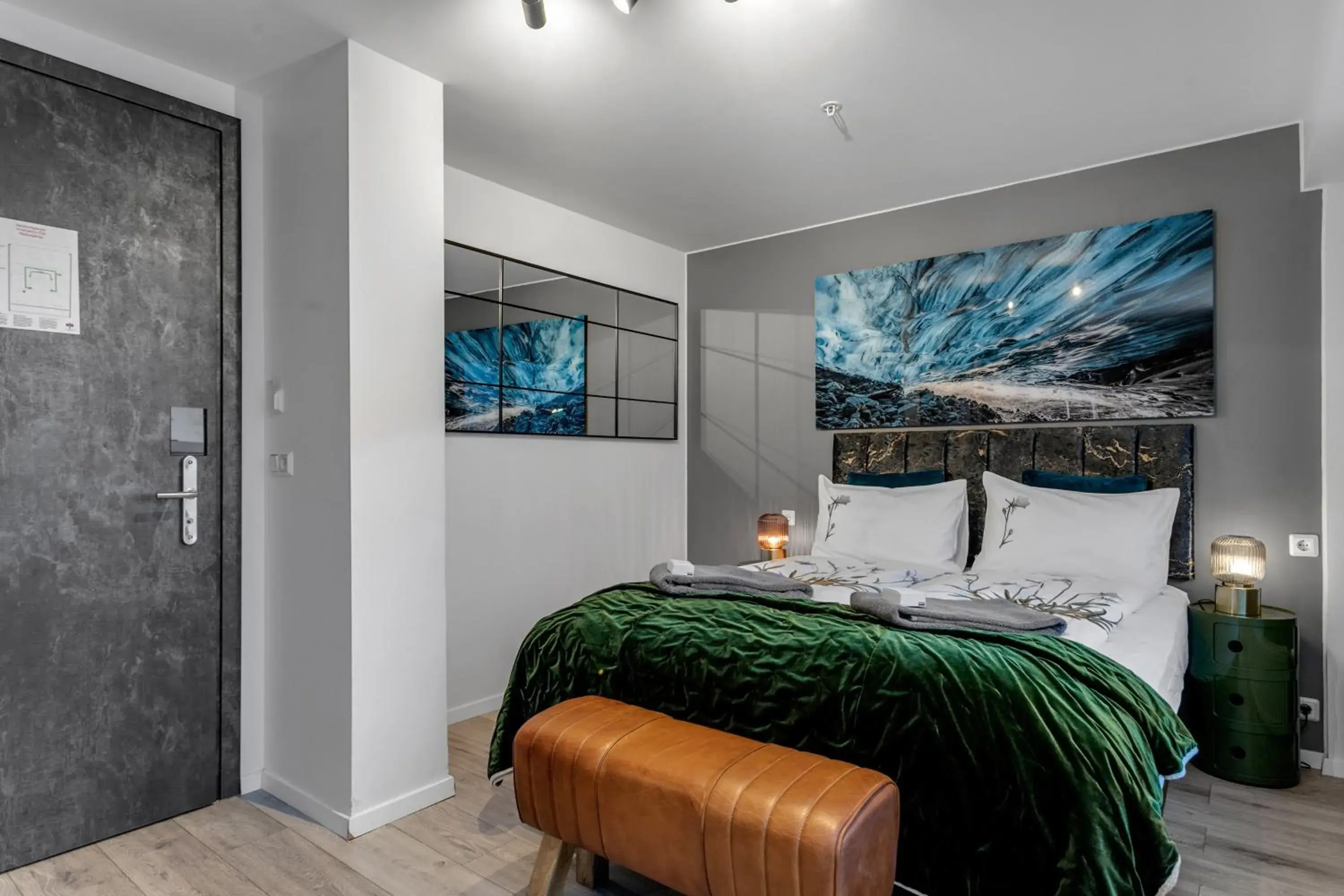 Bed in City Center Hotel Bed in City Center Hotel