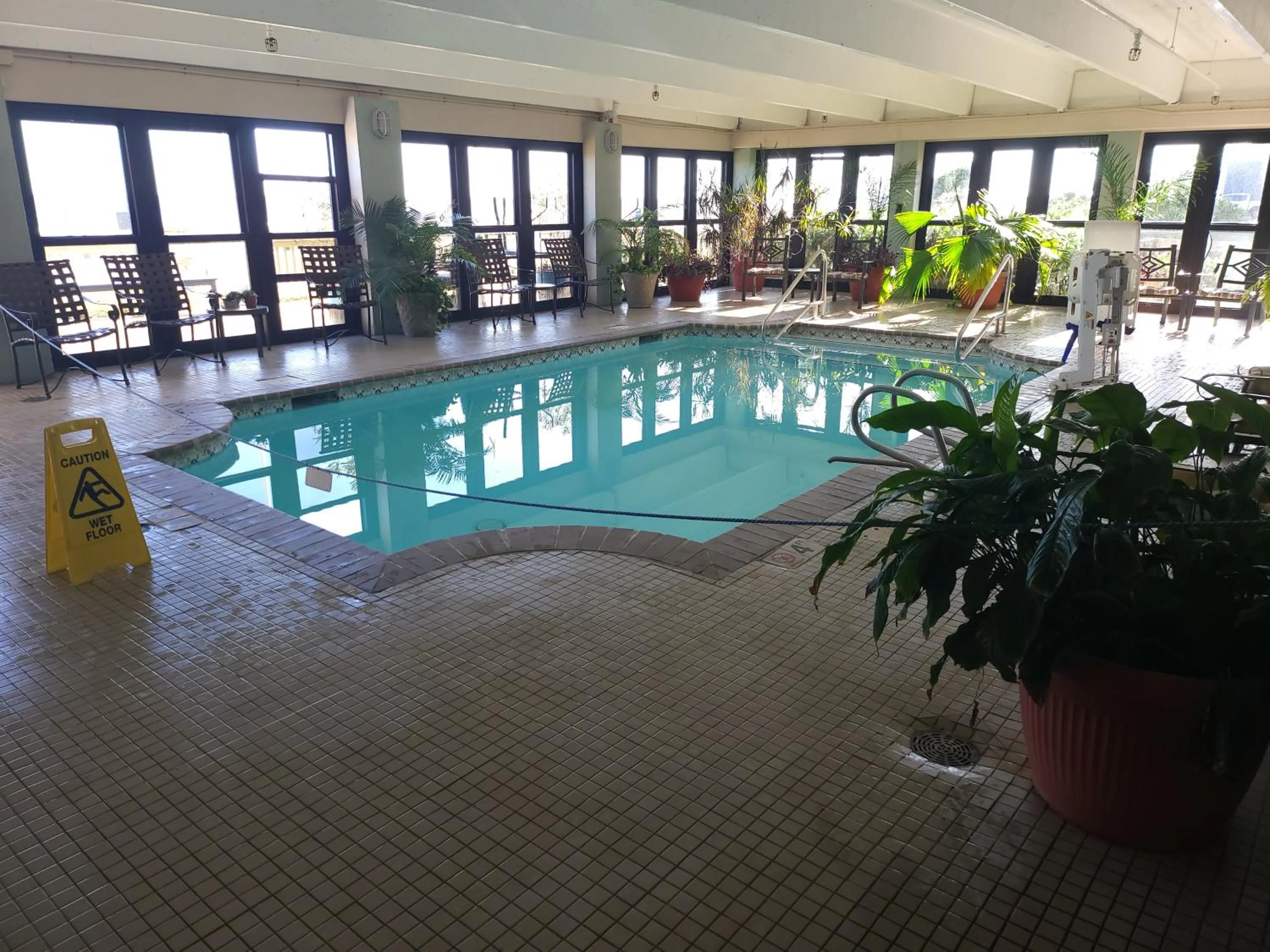 Swimming pool in Capes Hotel