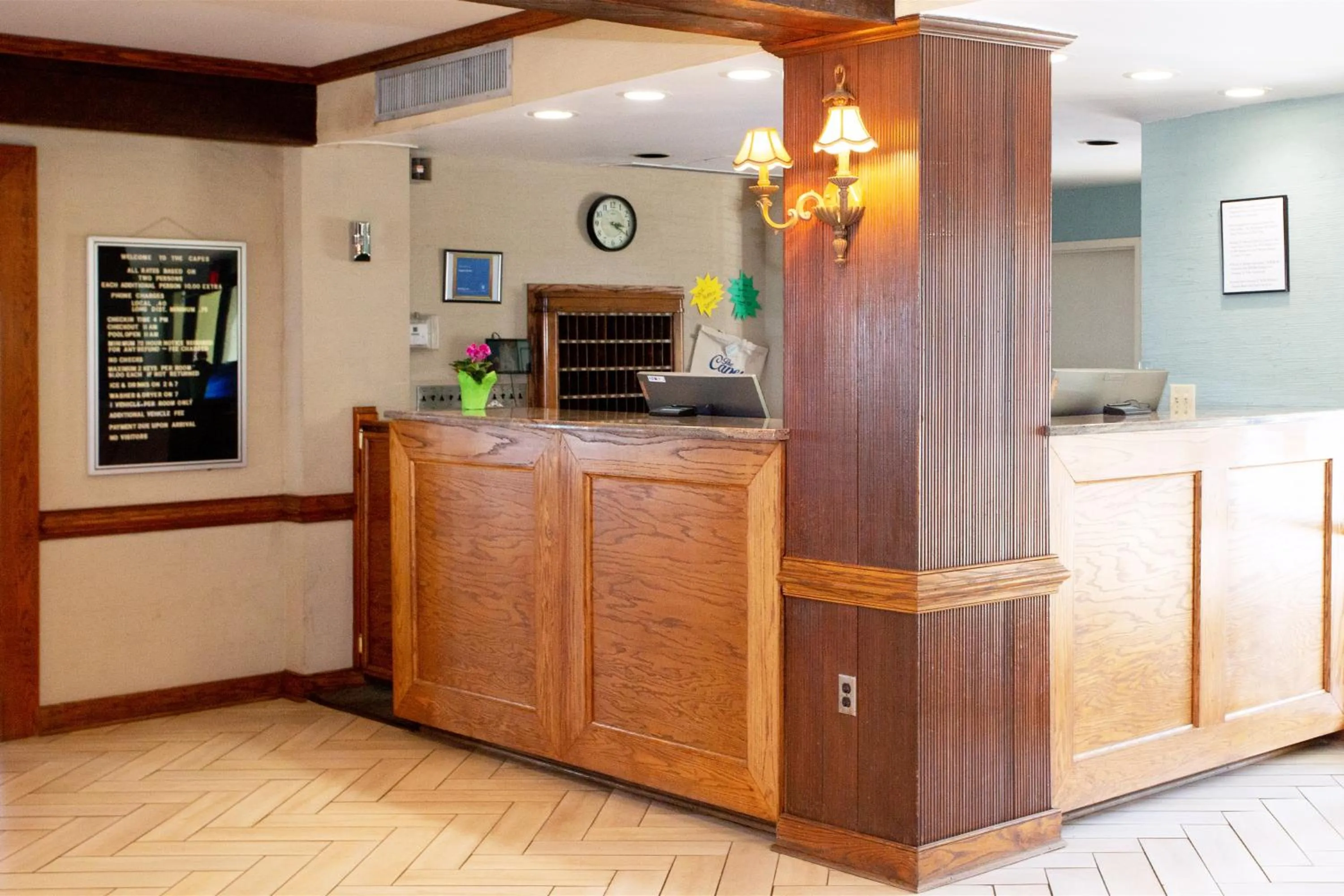 Lobby or reception in Capes Hotel