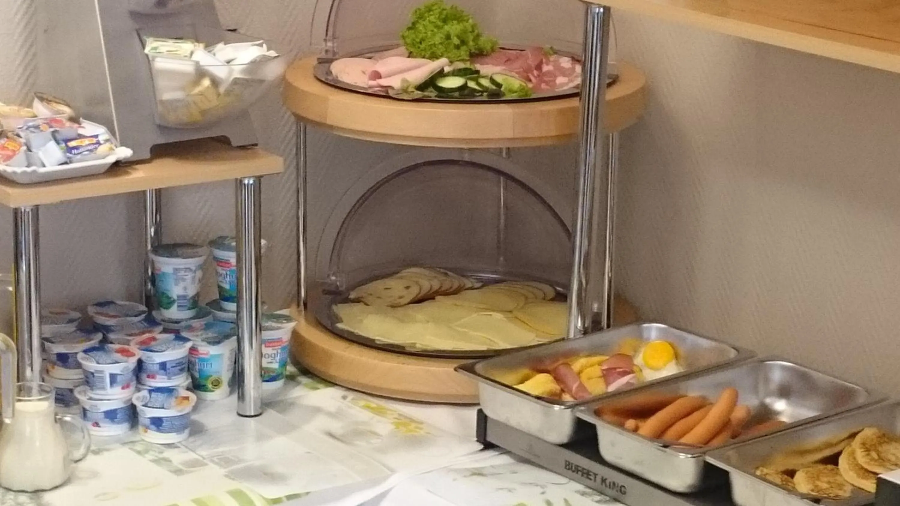 Buffet breakfast in City Hotel Gotland