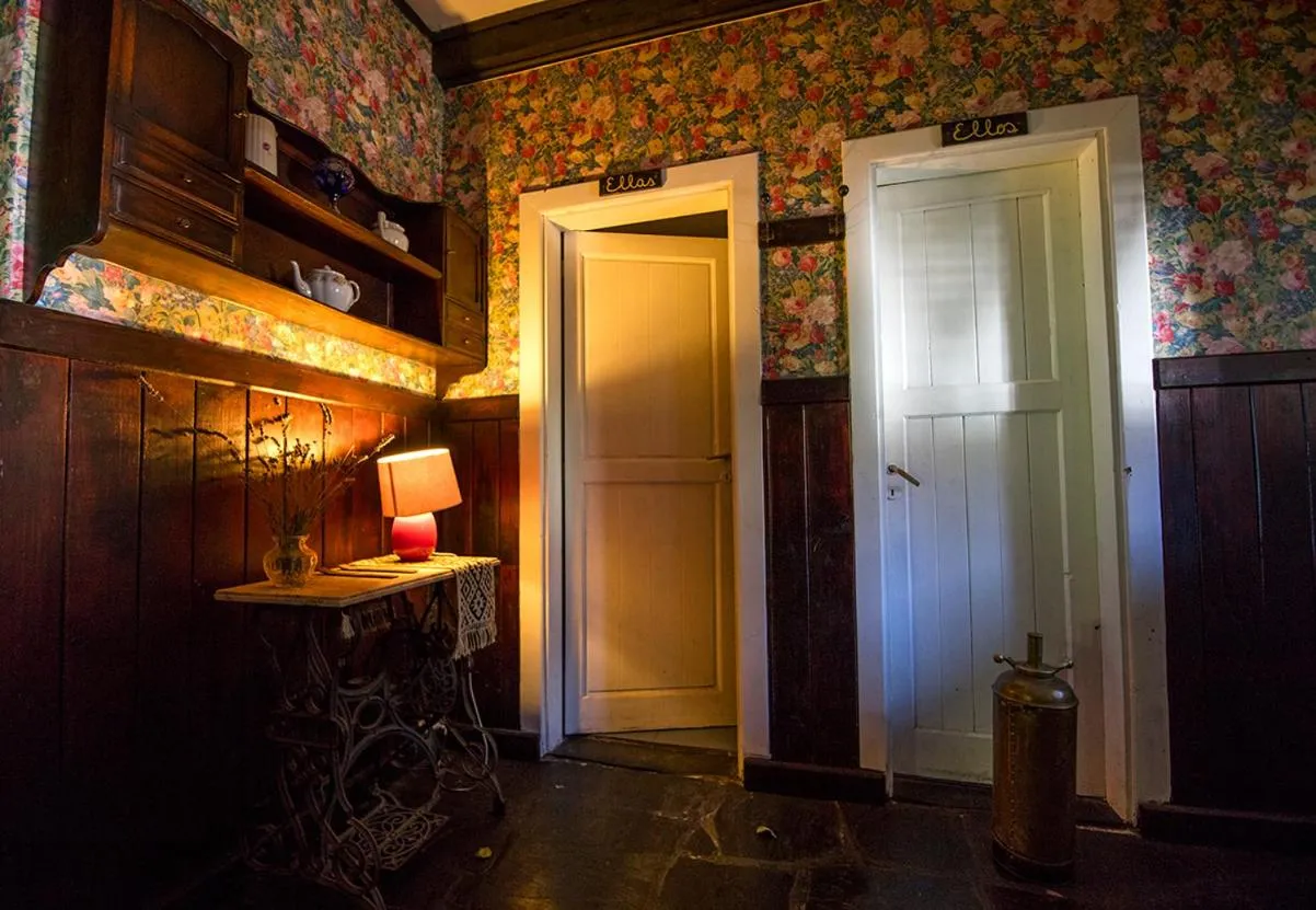 Living room in Hosteria Las Cartas