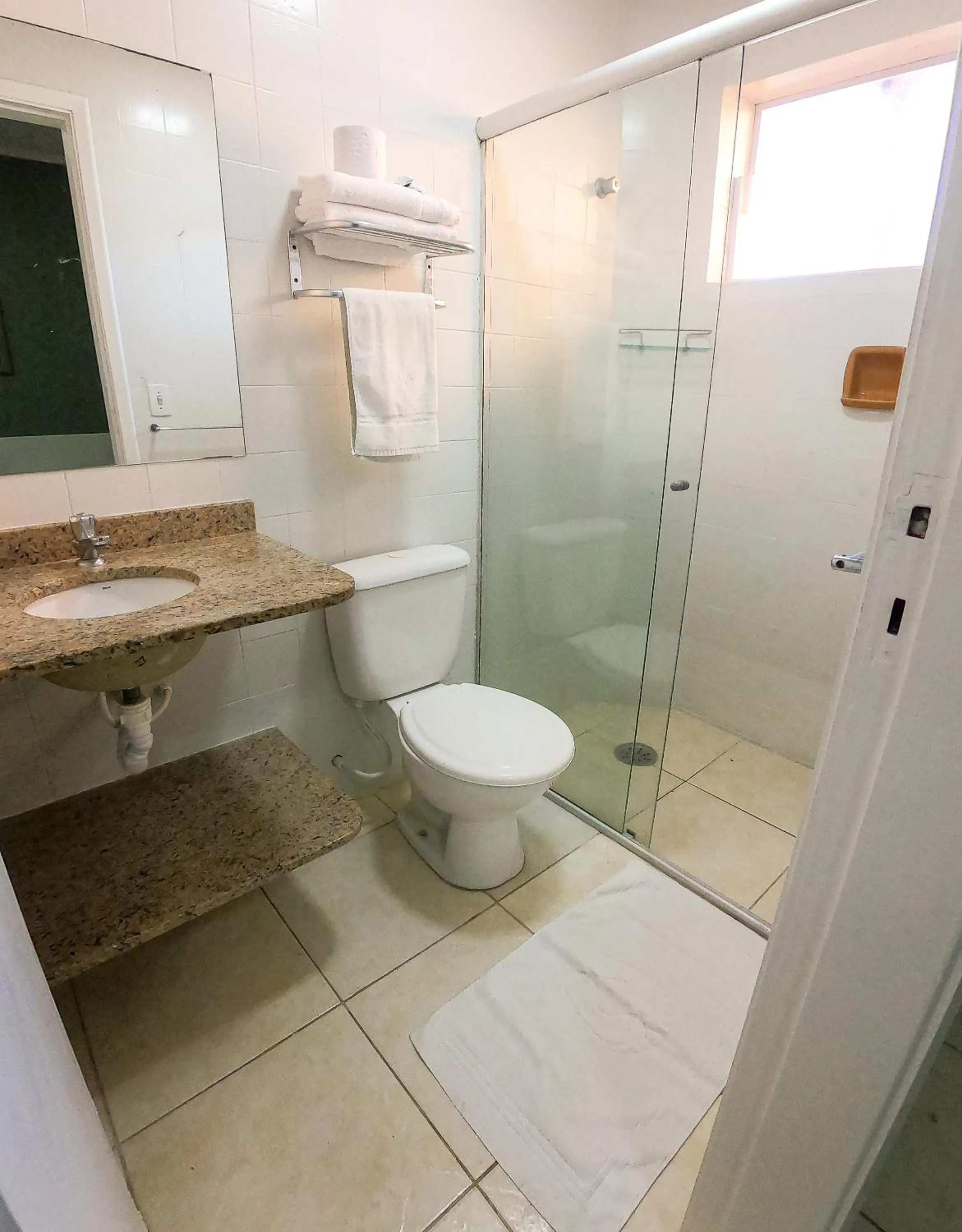 Bathroom in Hotel Pousada do Sol