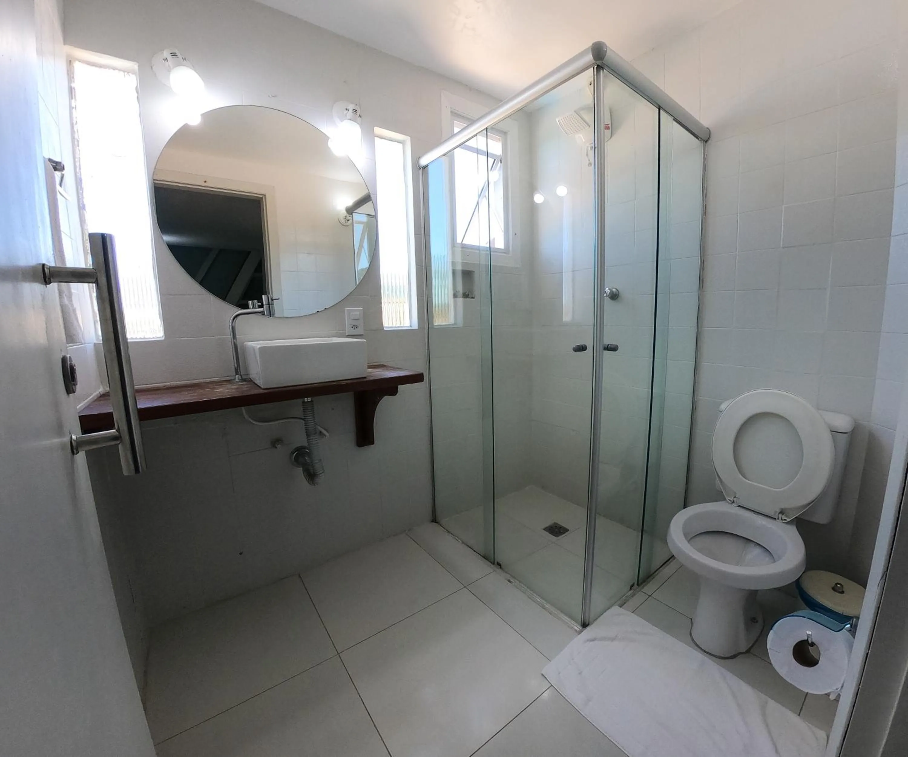 Bathroom in Hotel Pousada do Sol