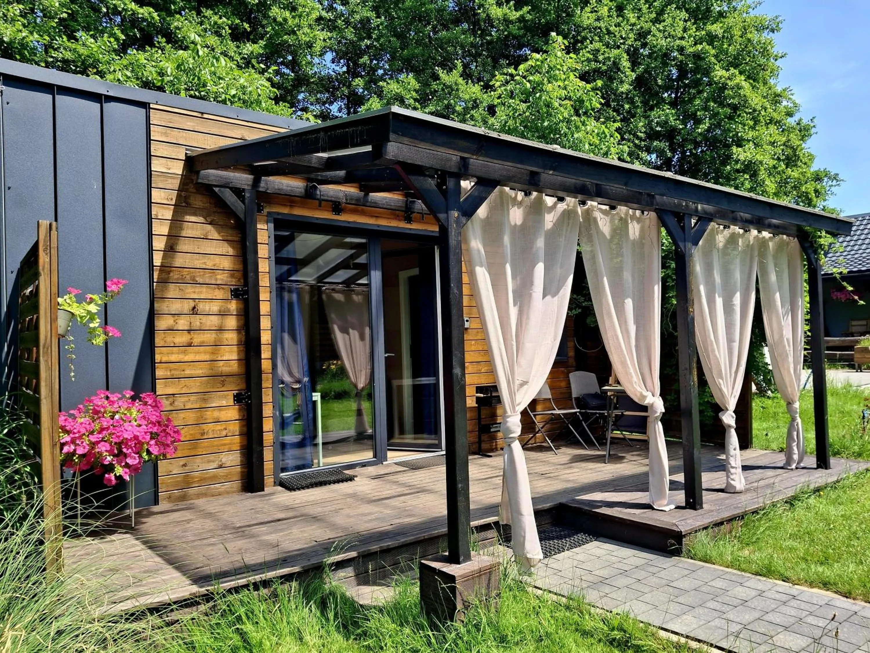 Property building in OSADA POD LASEM