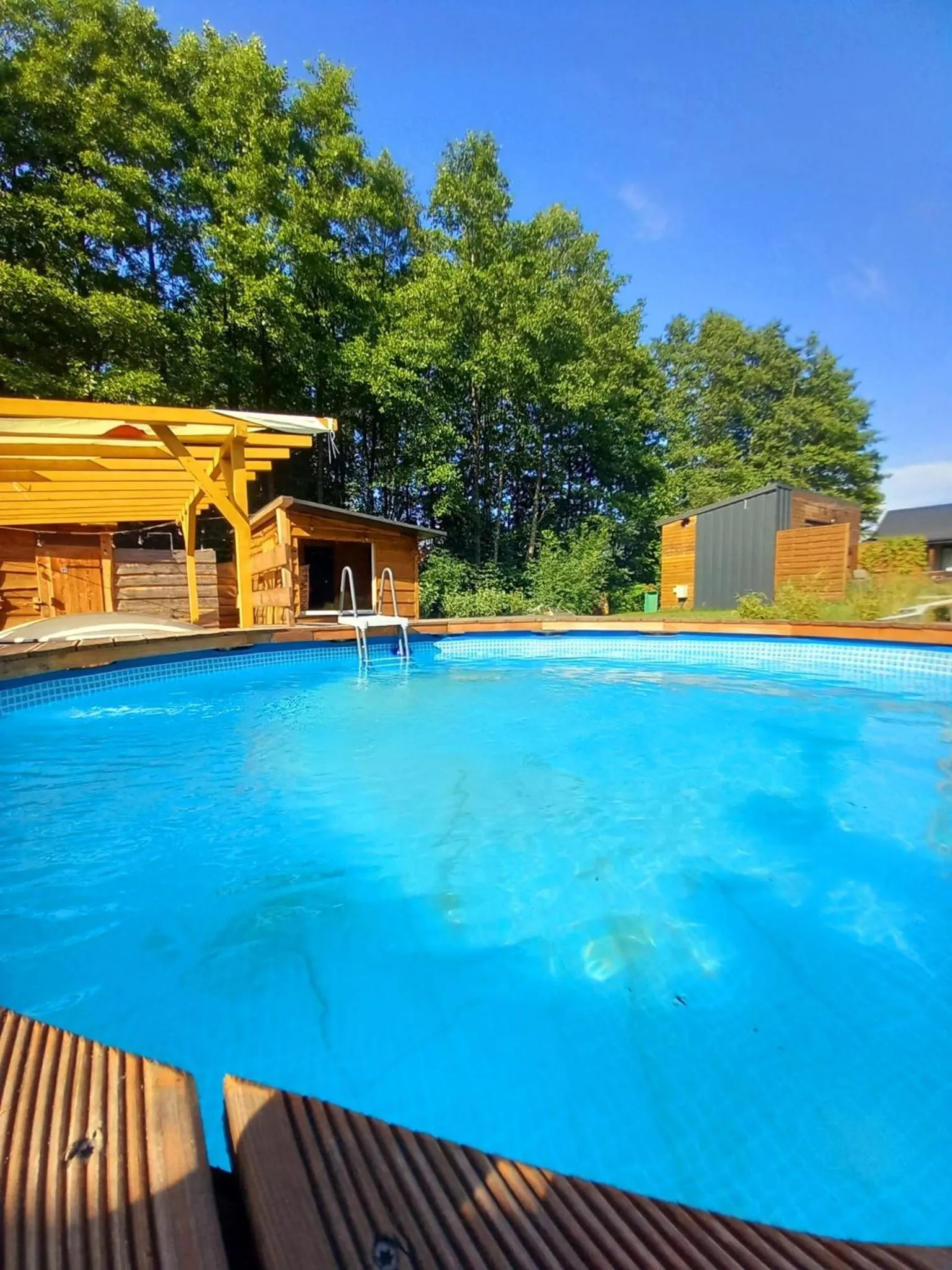 Pool view in OSADA POD LASEM