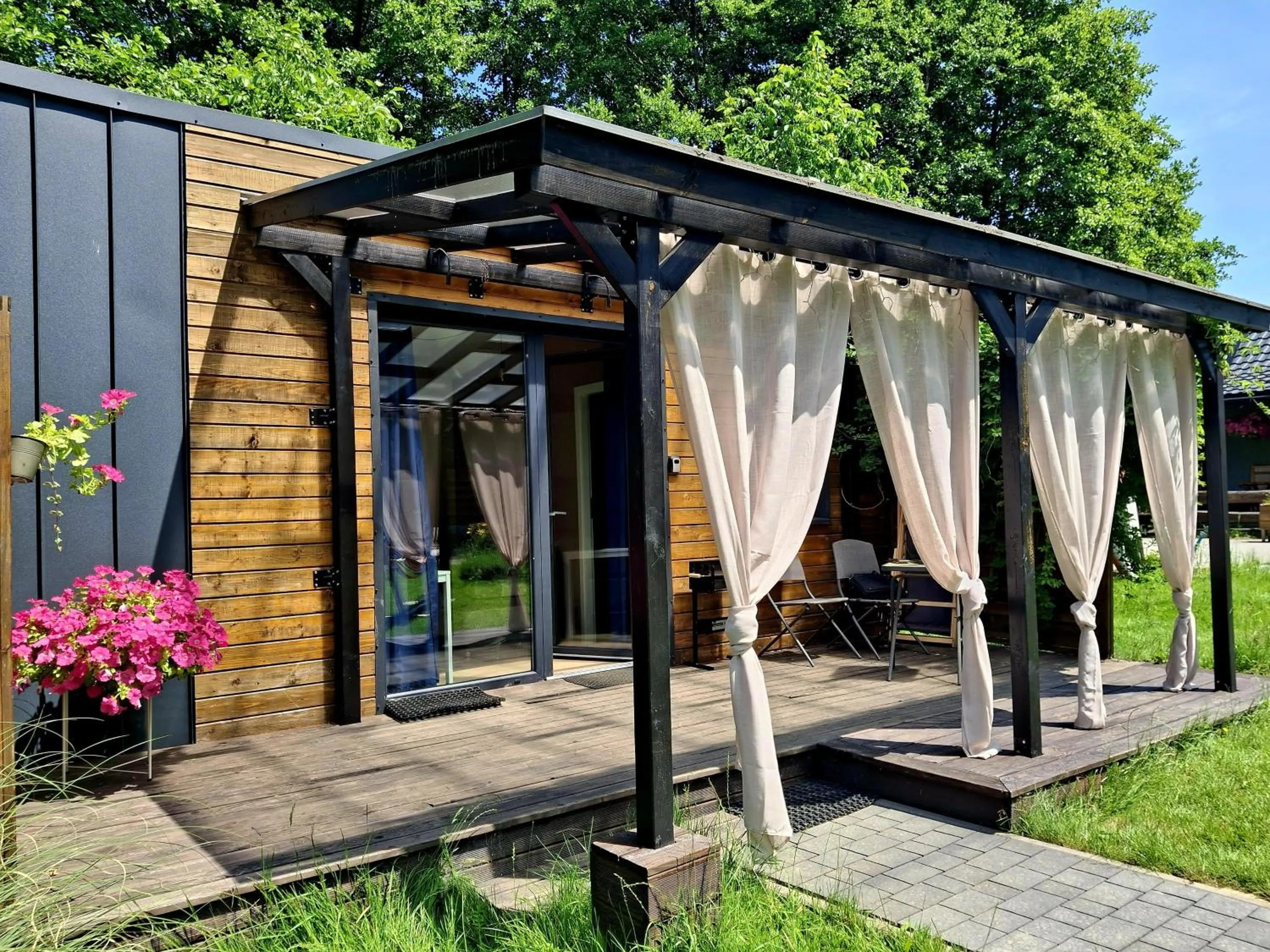 Property building in OSADA POD LASEM