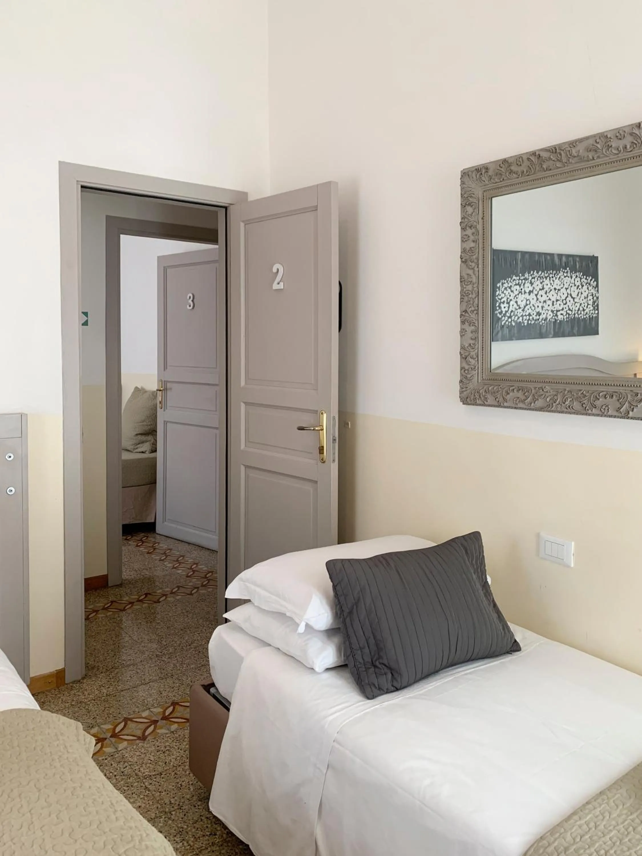 Photo of the whole room, Bed in Biancorèroma B&B