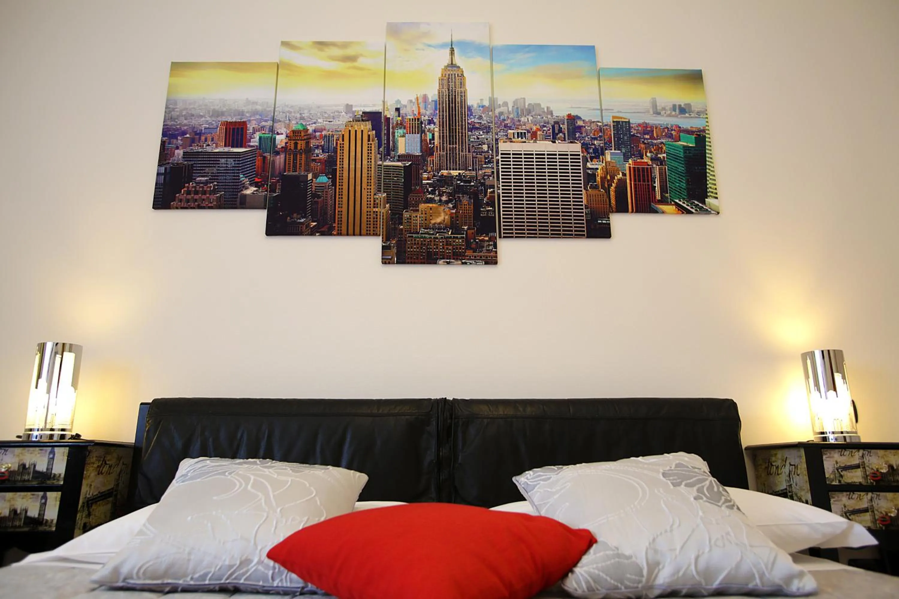 Decorative detail in Easy Dream VERONA