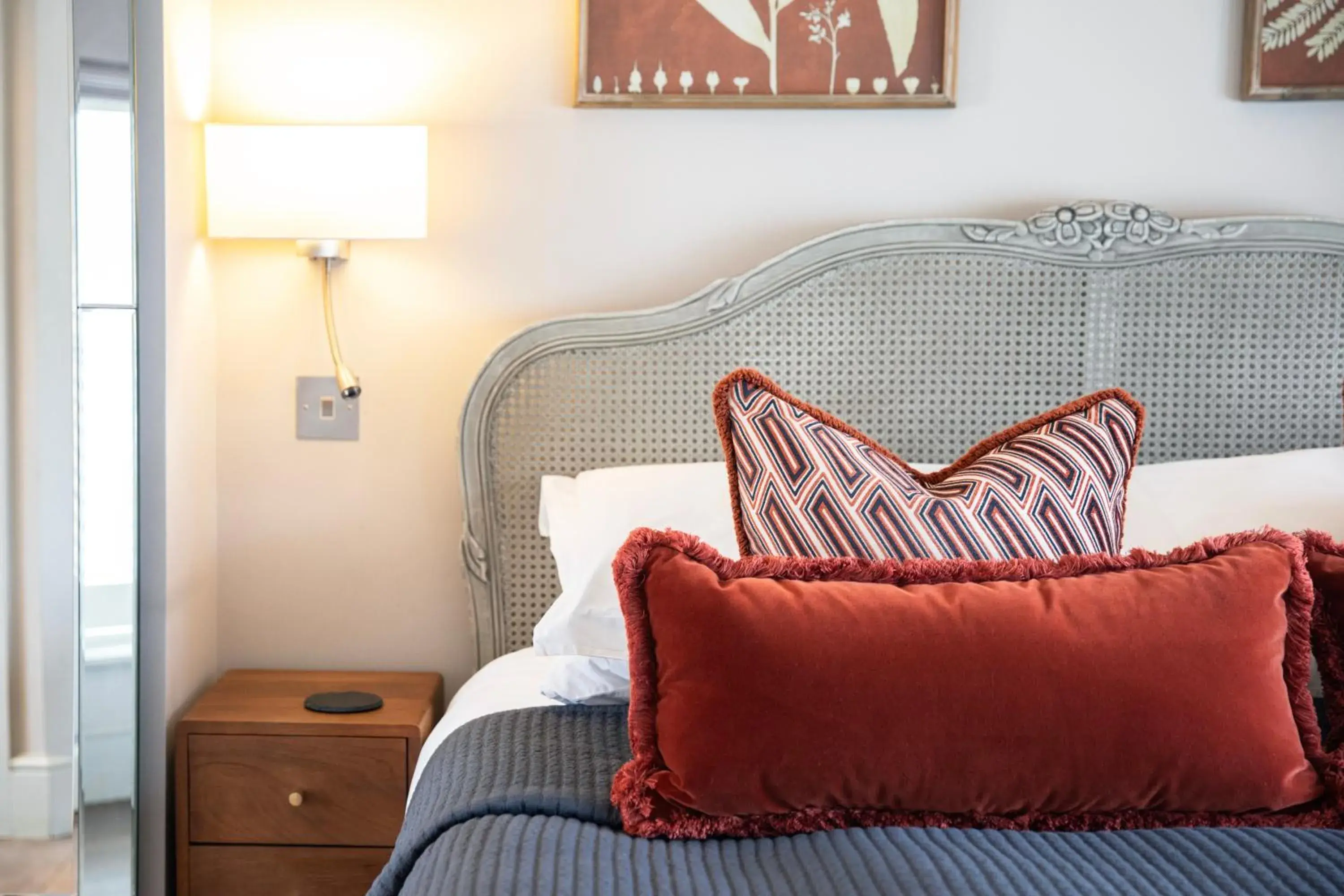 King Room in The Fuzzy Duck King Room in The Fuzzy Duck