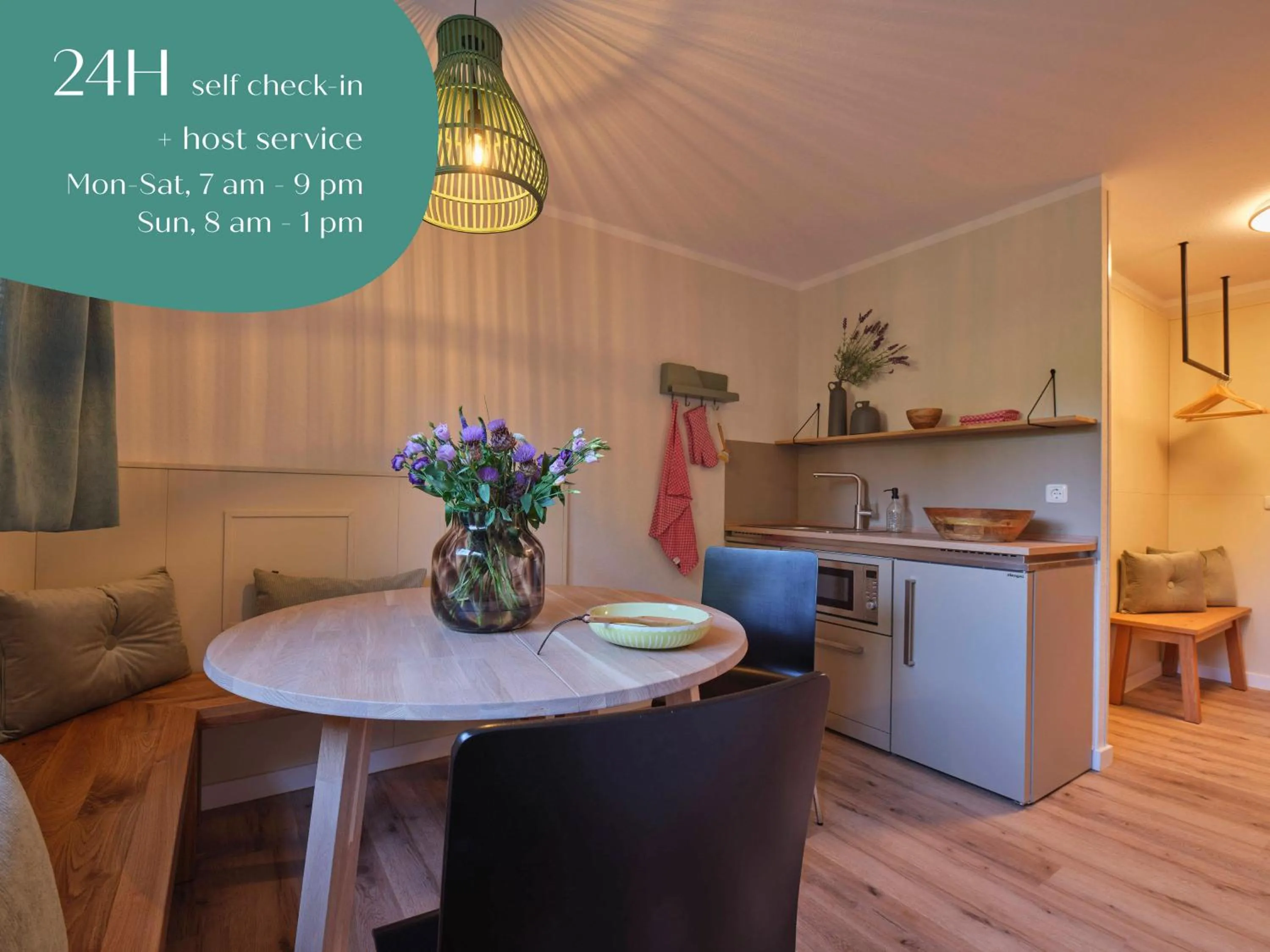 Kitchen or kitchenette in Classik Hotel Martinshof, Messe München