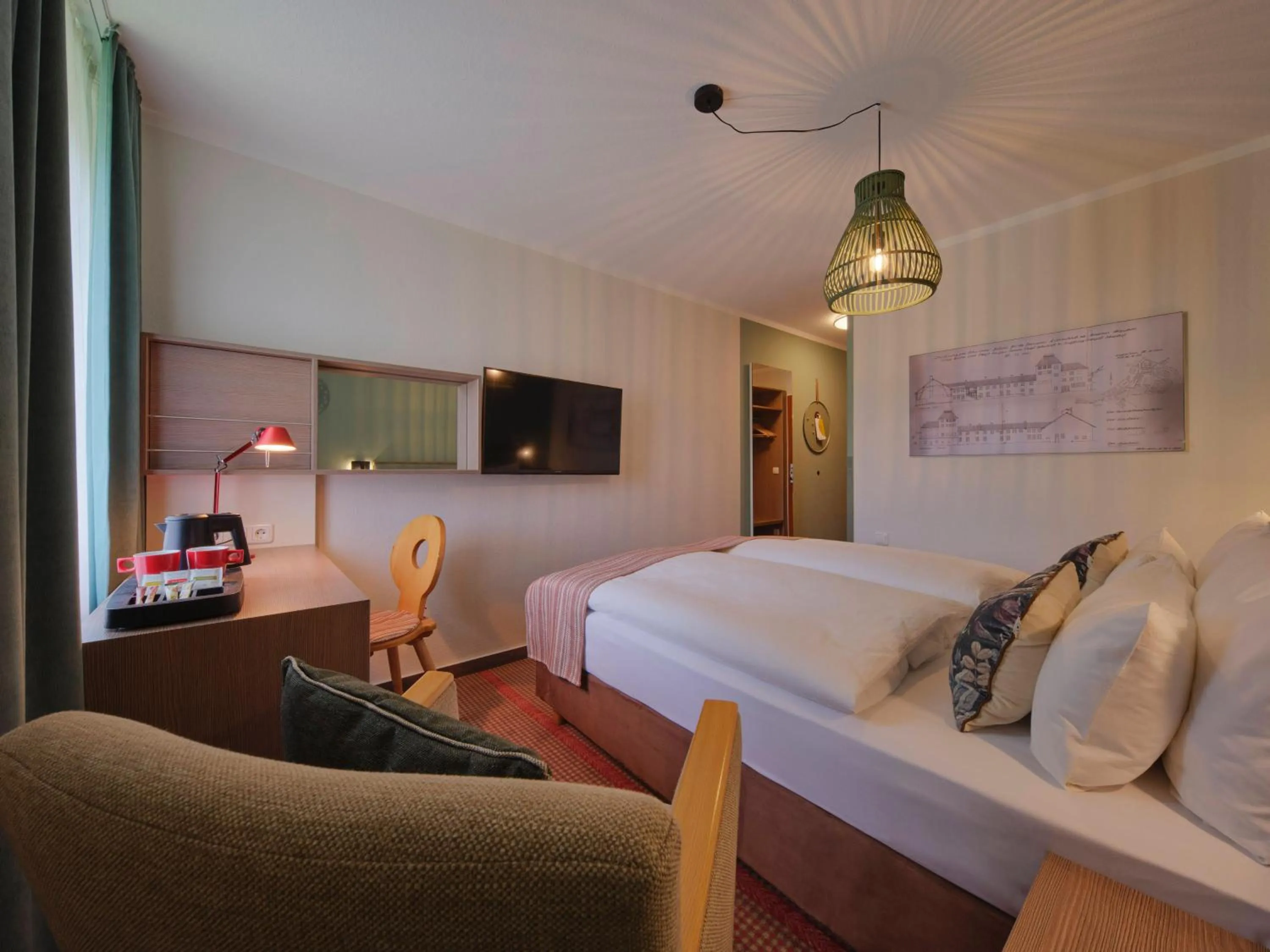 Bed in Classik Hotel Martinshof, Messe München