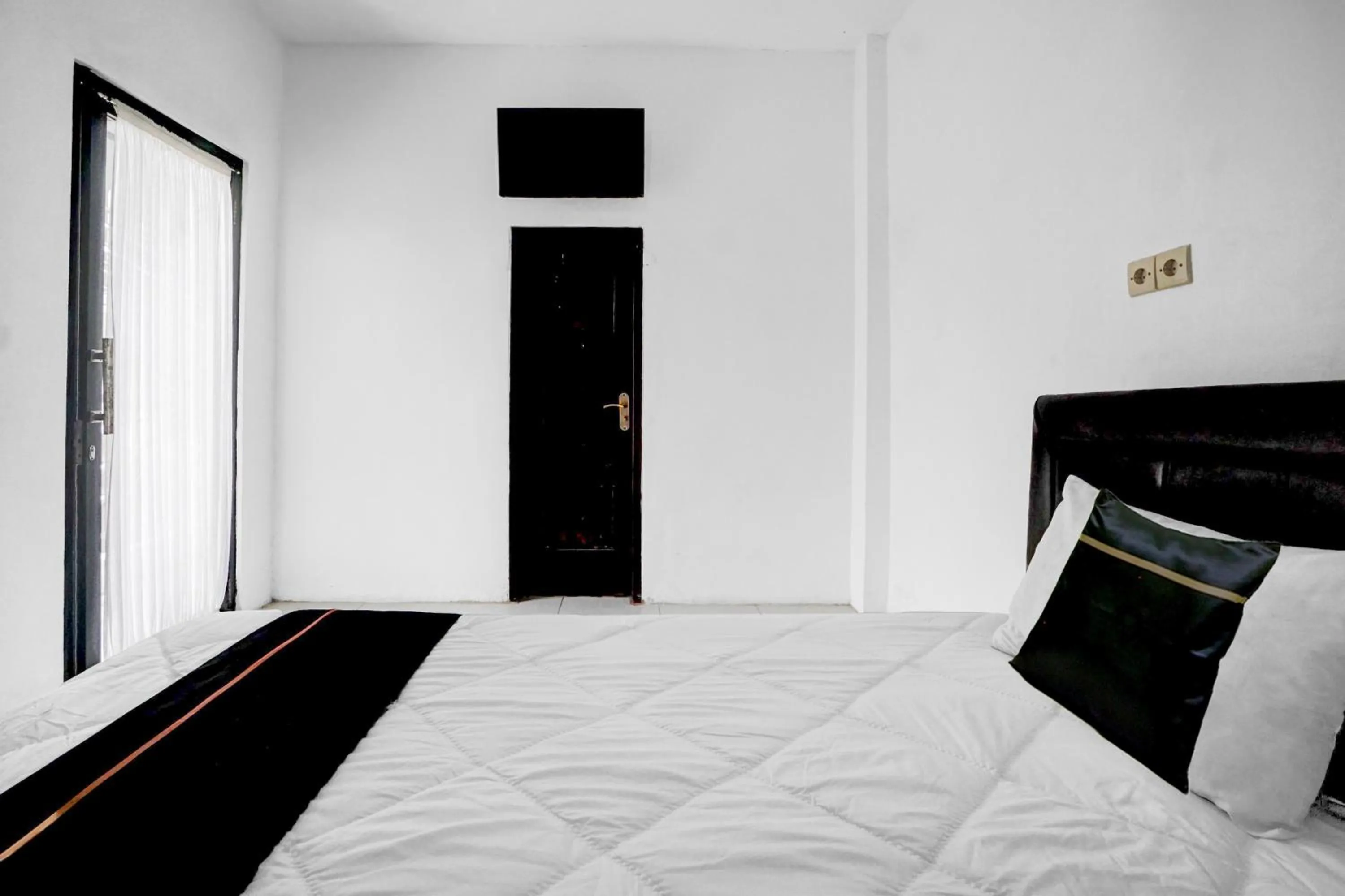 Bedroom, Bed in Hotel O near Jatim Park 3 formerly Srikandi Residence
