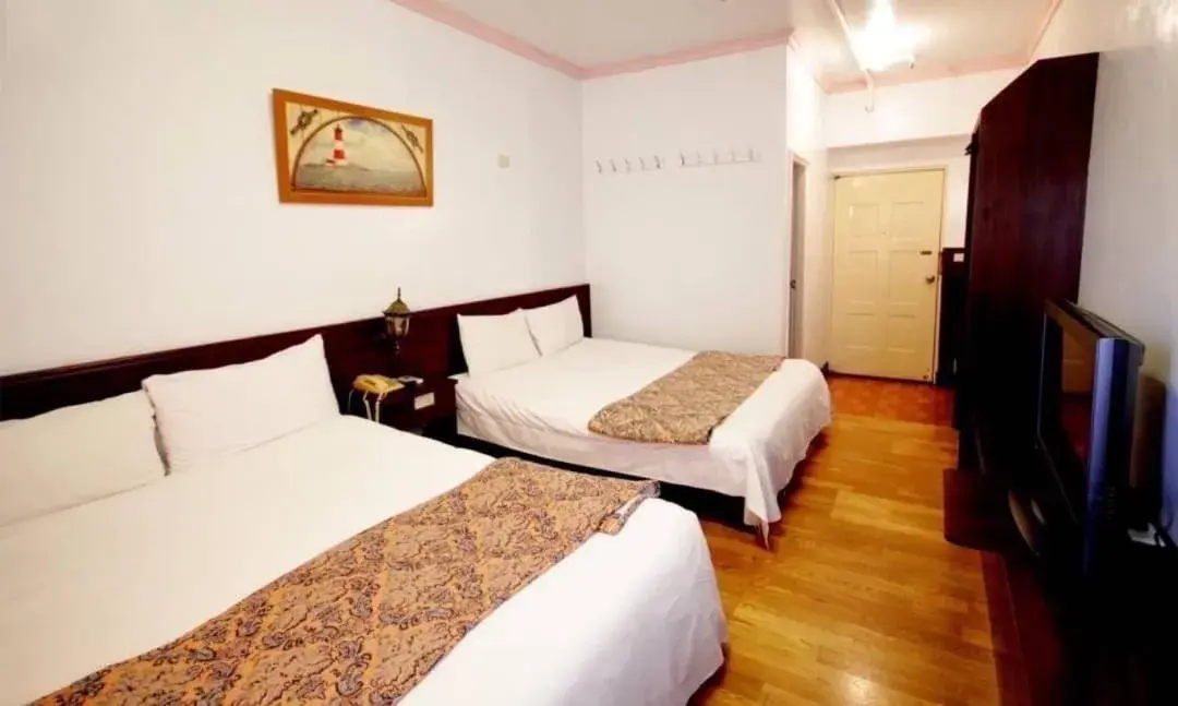 Photo of the whole room, Bed in Kenting Maldives Hotspring Hotel Photo of the whole room, Bed in Kenting Maldives Hotspring Hotel