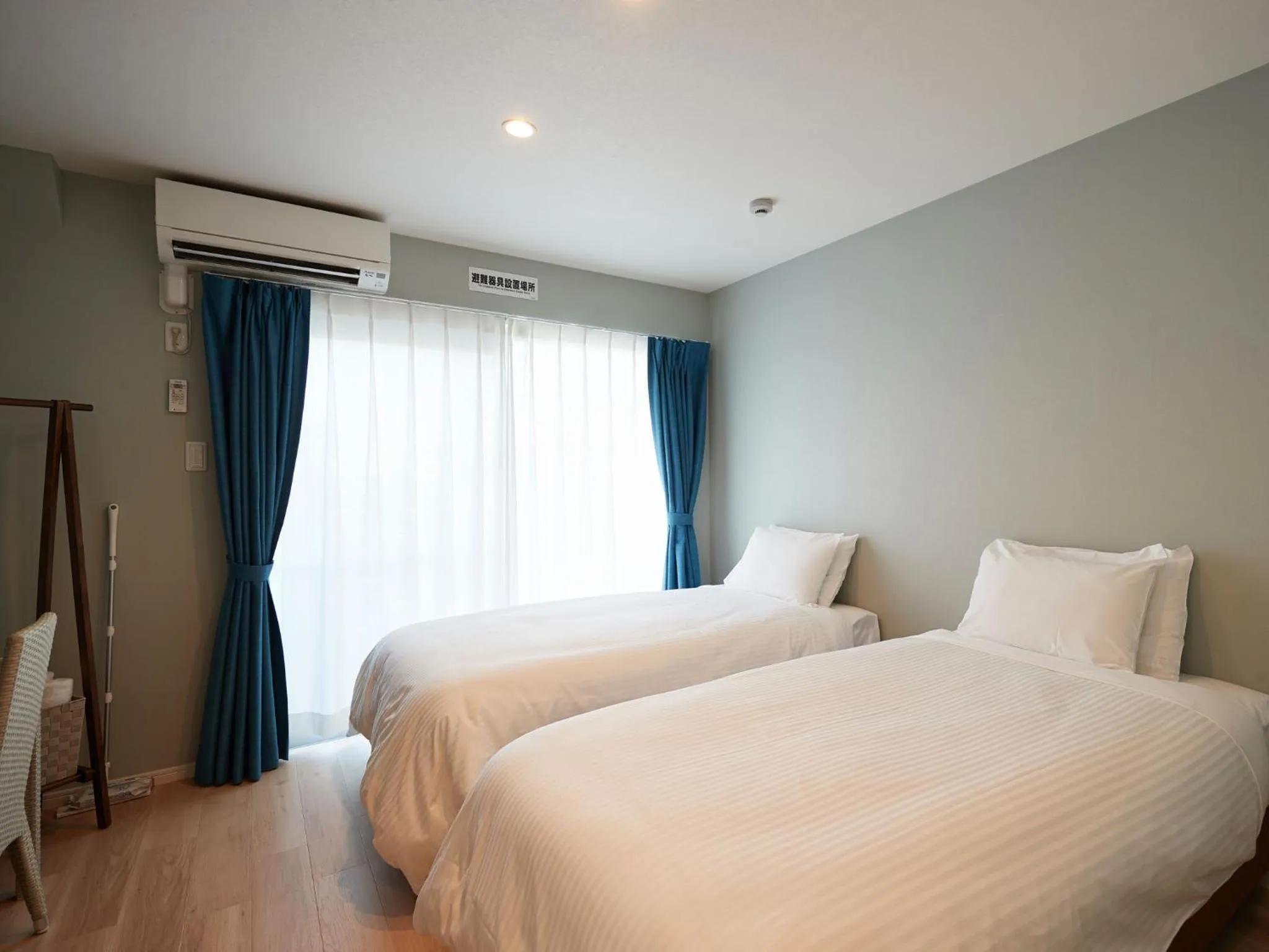 Photo of the whole room, Bed in Tenpoint Hotel OKOU