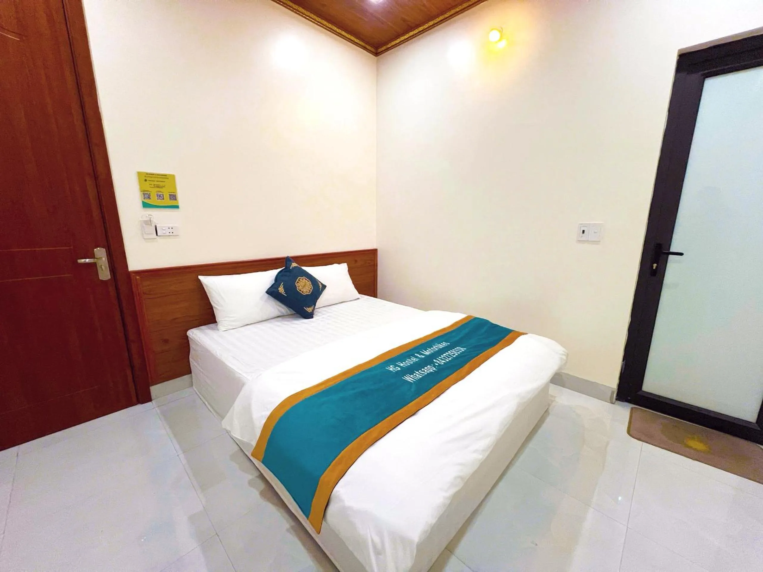 Bedroom, Bed in HG Hostel provide Tours & Motorbikes