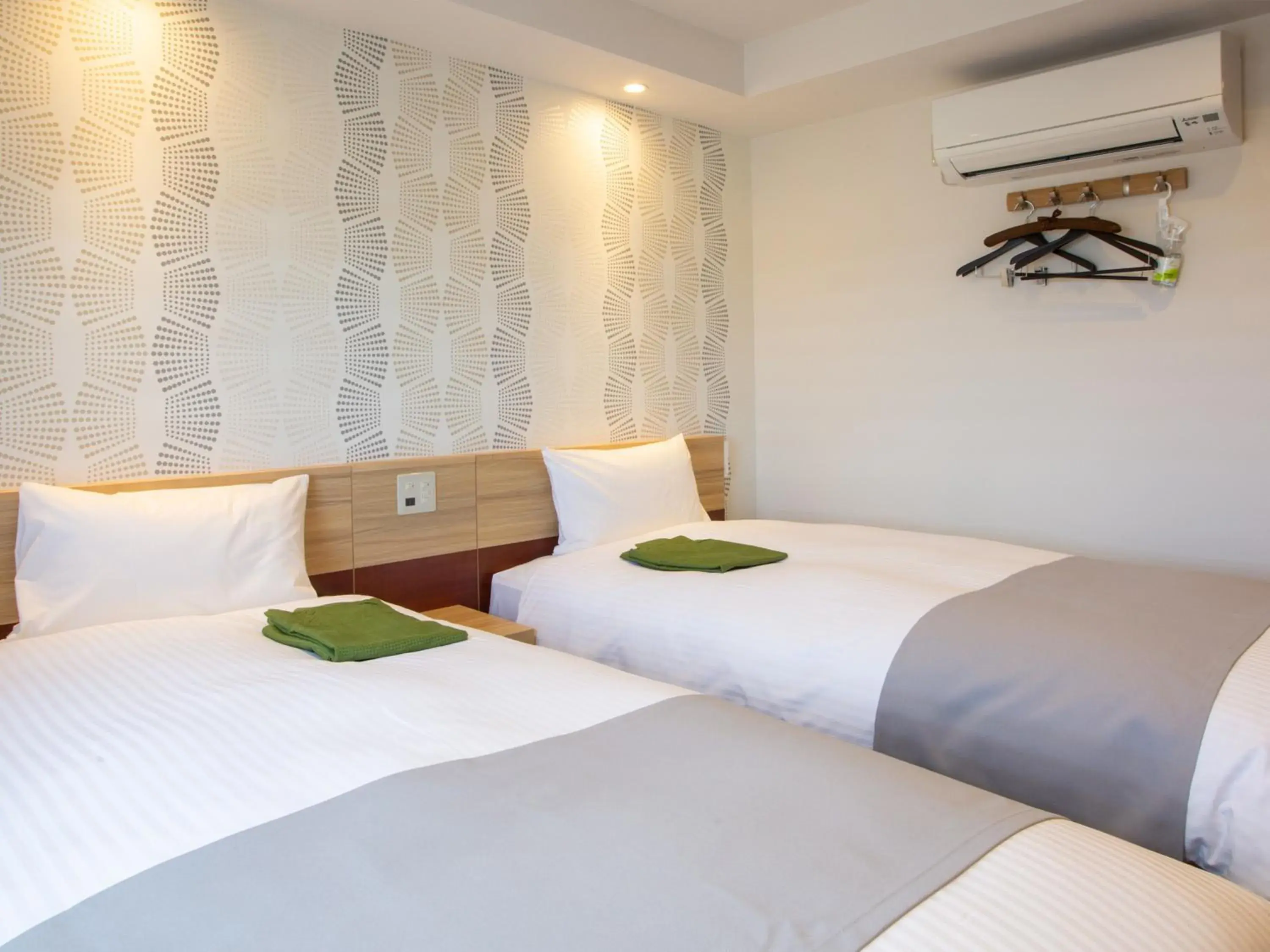 Twin Room - Smoking in Kuretake Inn Premium Fukuroi Ekimae Twin Room - Smoking in Kuretake Inn Premium Fukuroi Ekimae