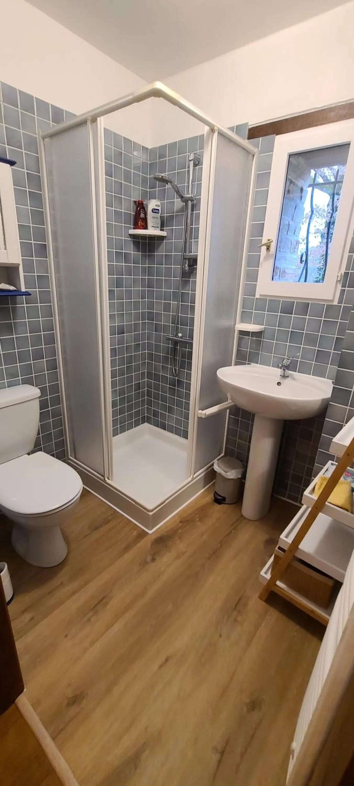 Shower in Bienvenue au Mas