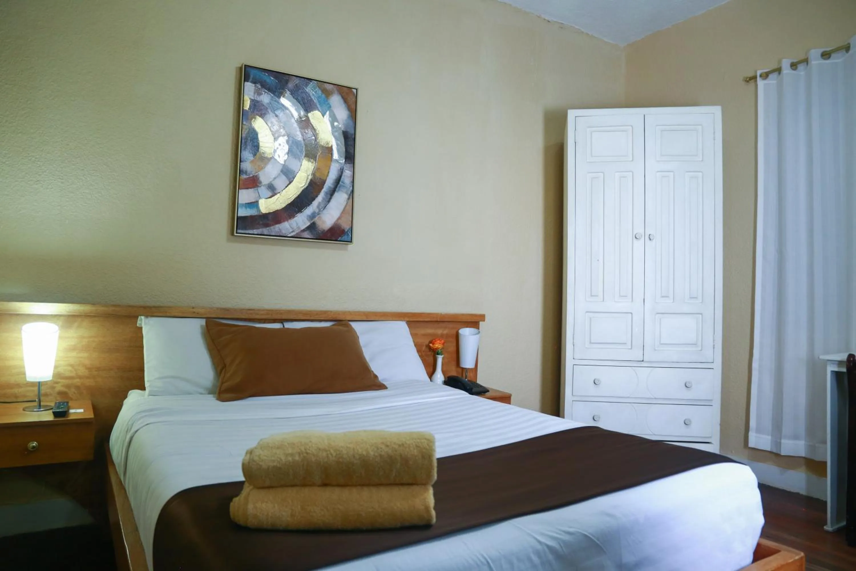 Bed in Hostal Loro Verde