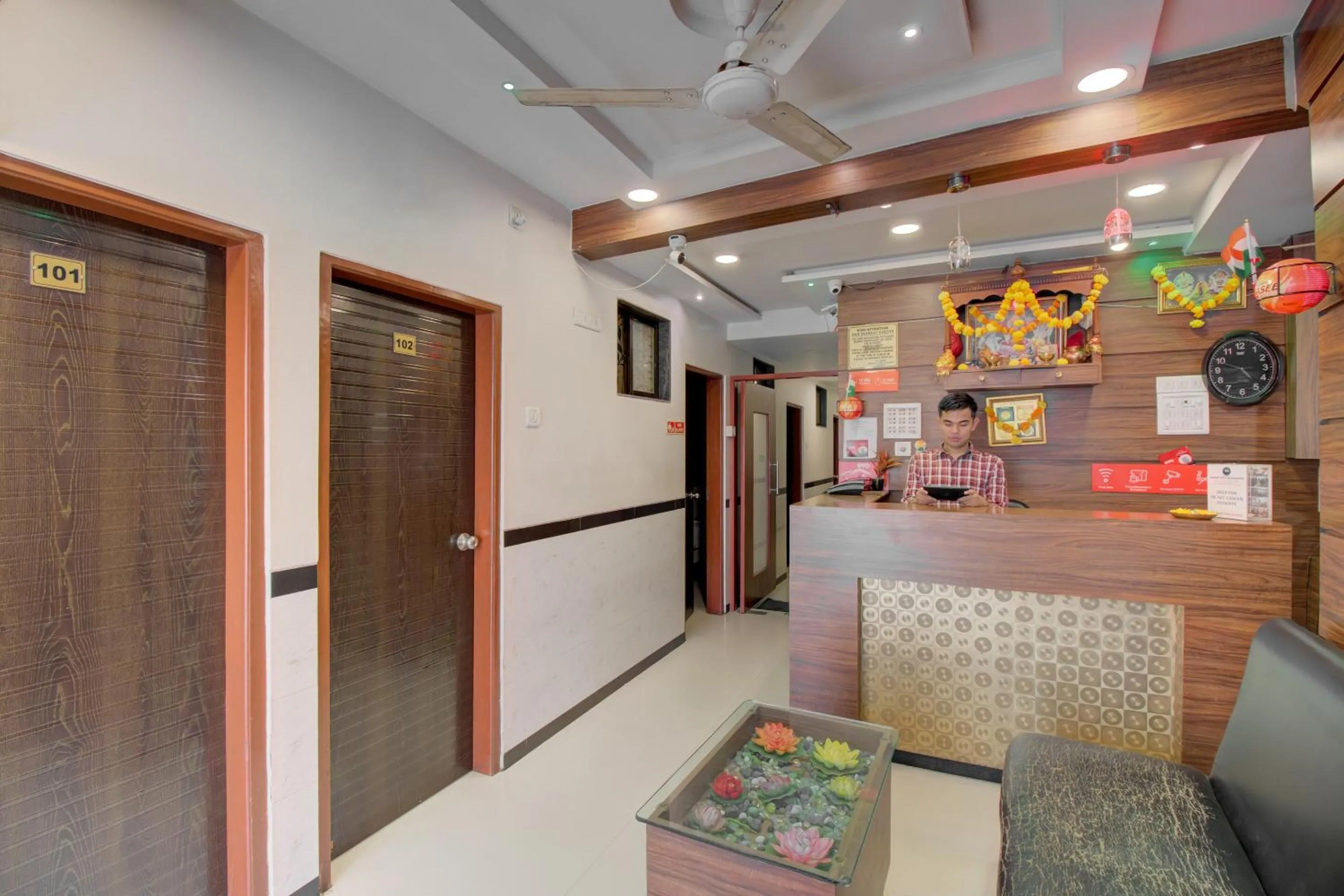 Lobby or reception in Hotel O Sion Residency