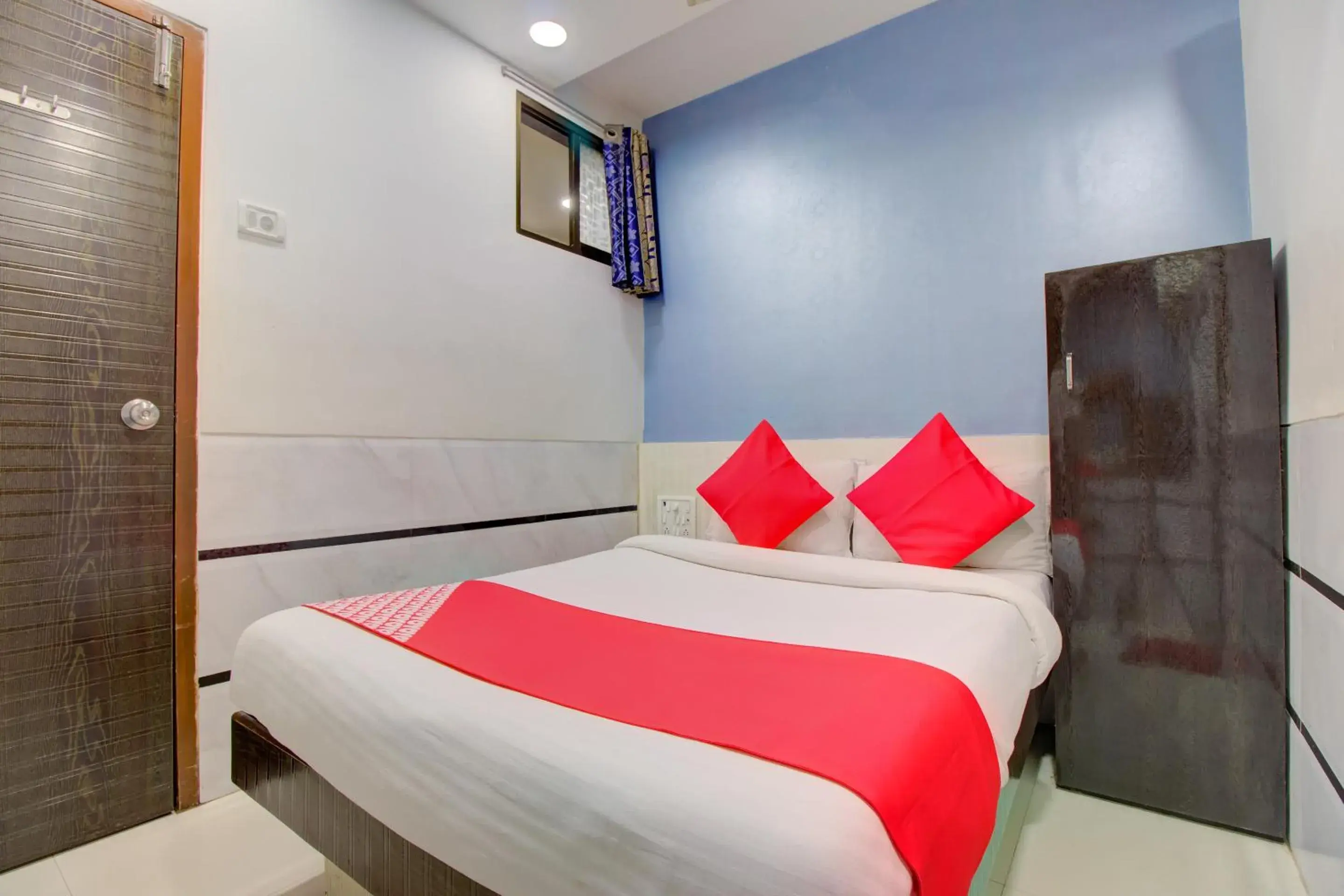 Bedroom in Hotel O Sion Residency Bedroom in Hotel O Sion Residency