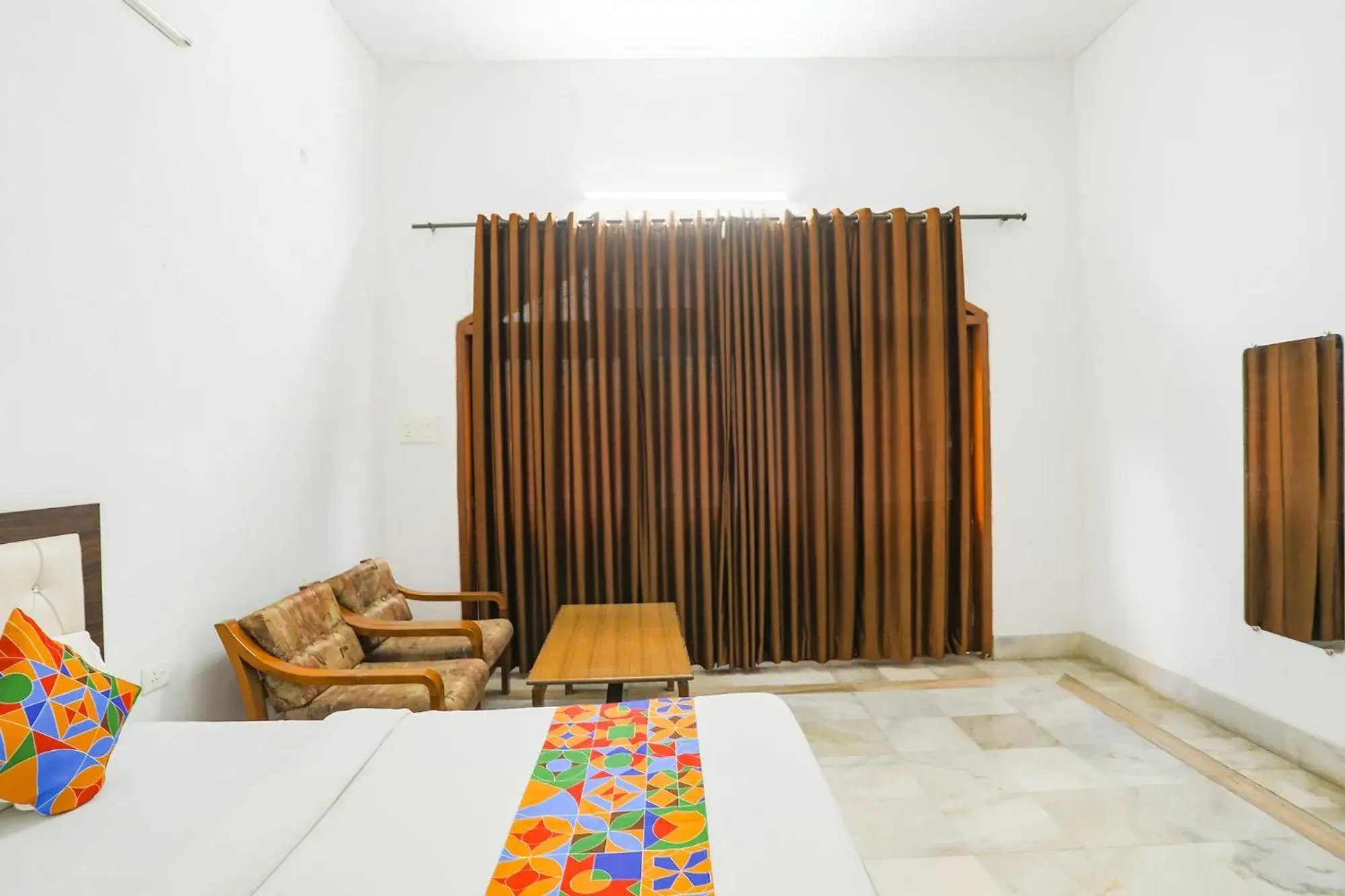 Living room, Bed in FabExpress Prashansa Palace Living room, Bed in FabExpress Prashansa Palace