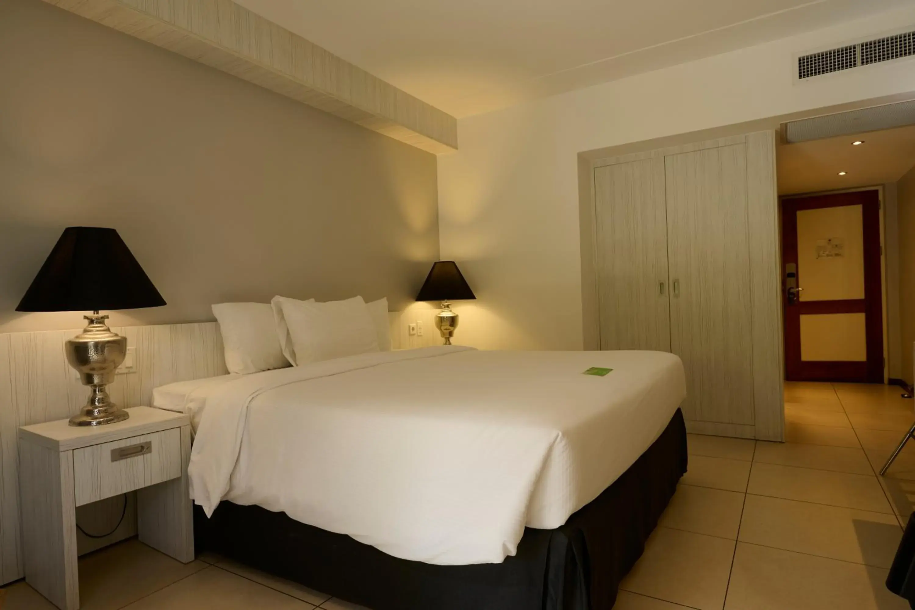 Standard Double Room with Pool View in Royal Torarica Standard Double Room with Pool View in Royal Torarica