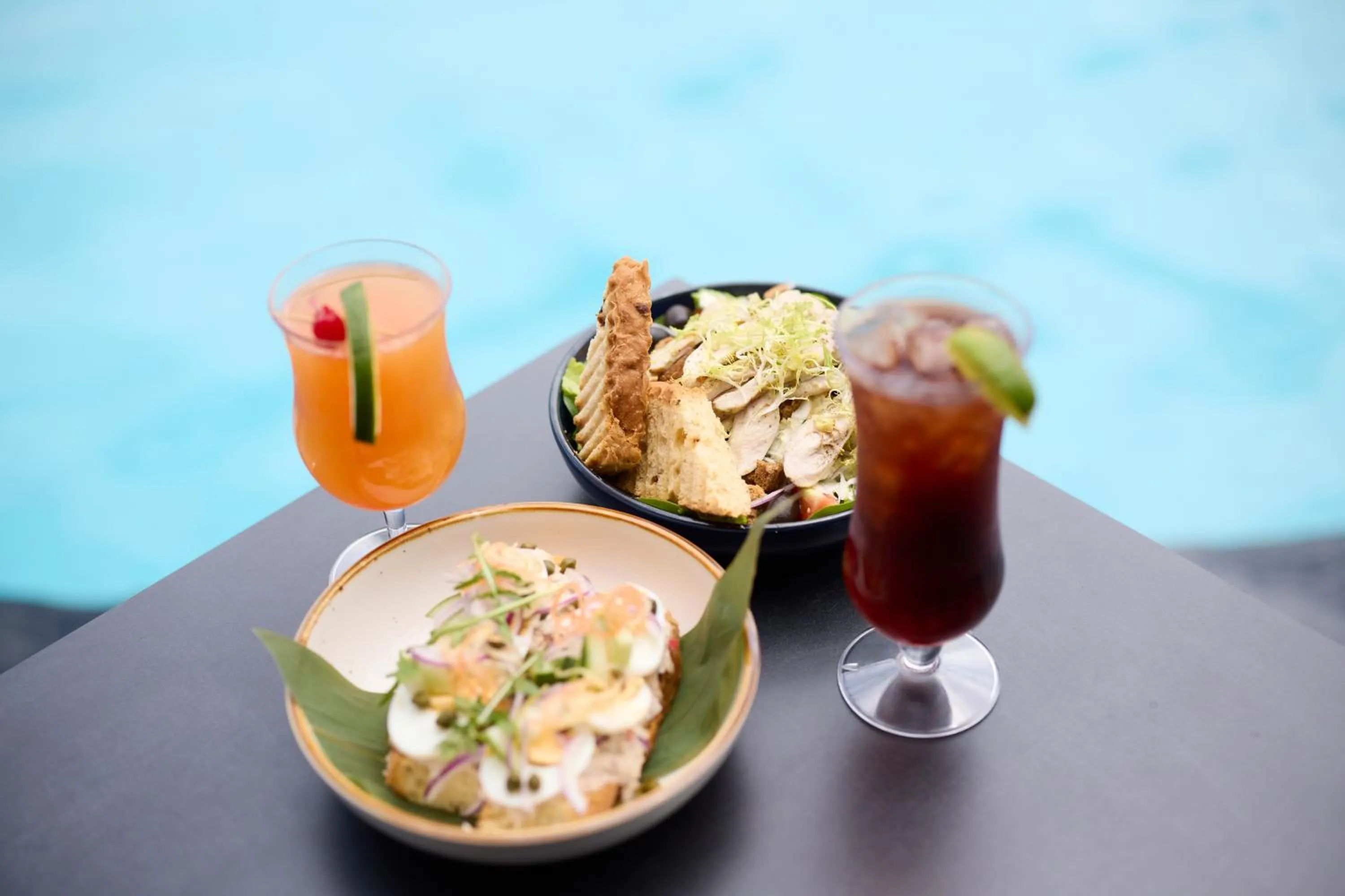 Food and drinks in Torarica Resort