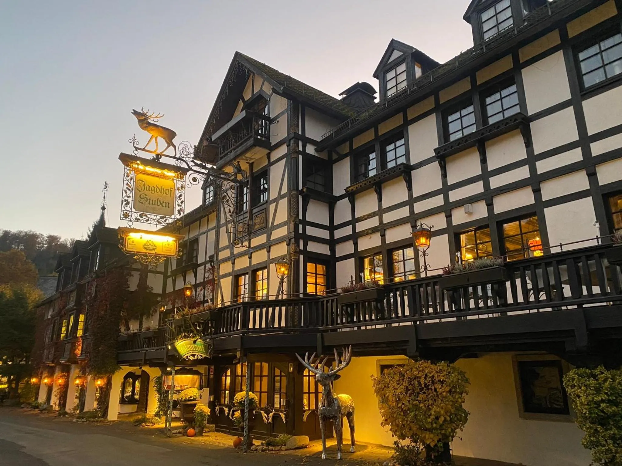 Property building in Relais & Châteaux Jagdhof Glashütte