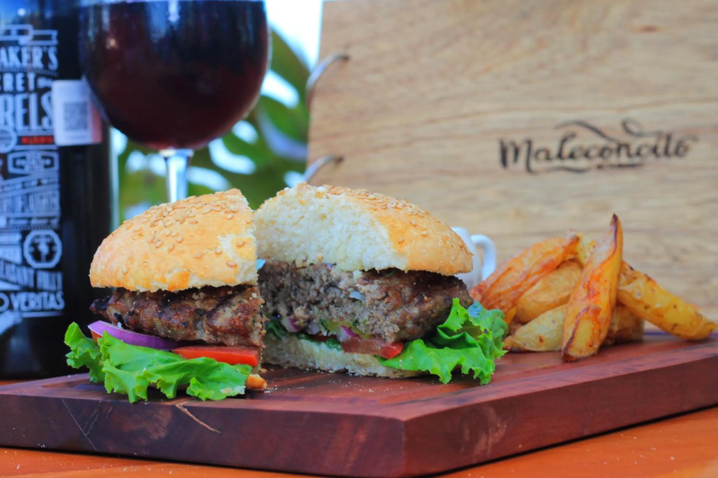 Food and drinks in Yuum Ha Boutique Hotel