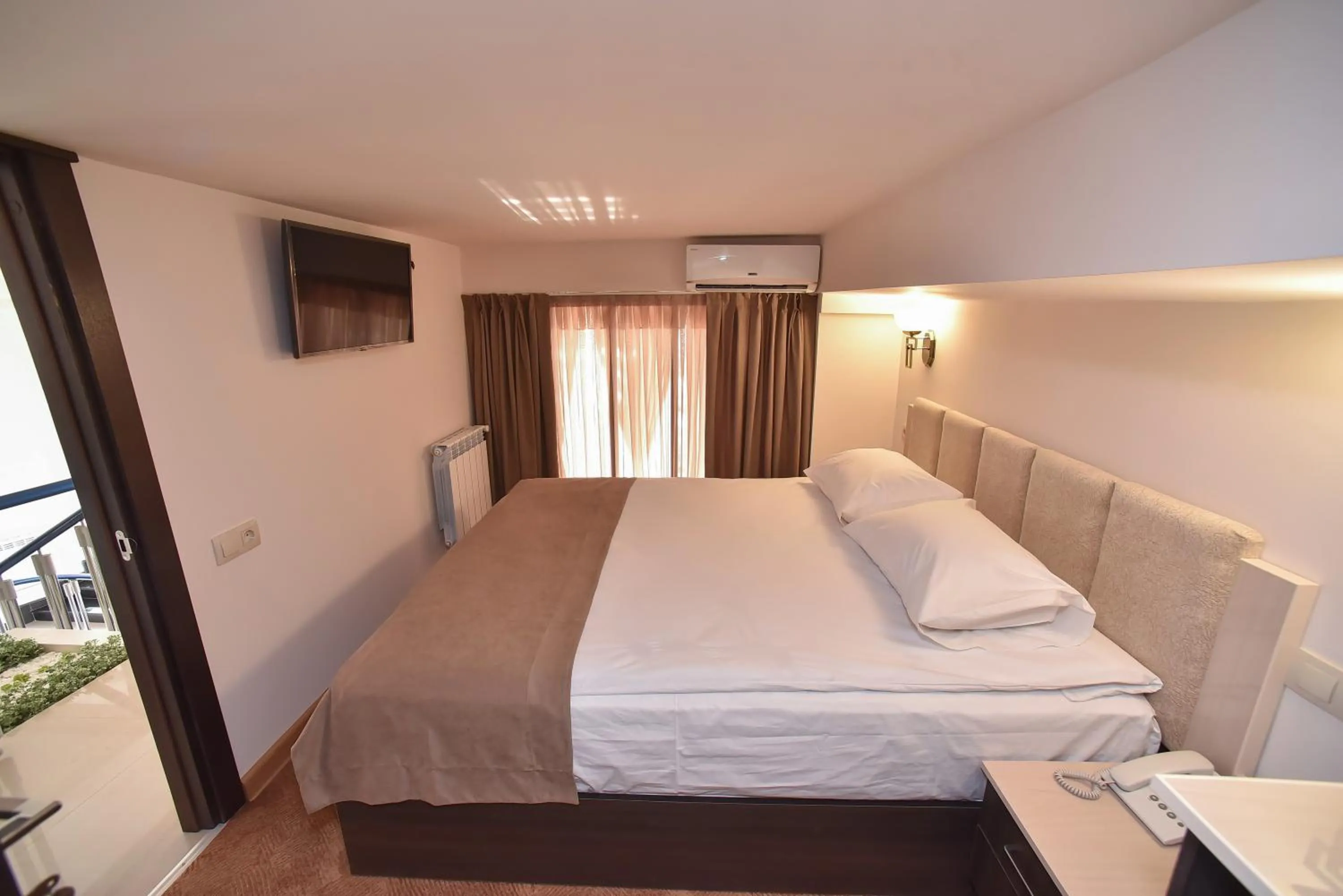 Bed in Good Hotel Yerevan