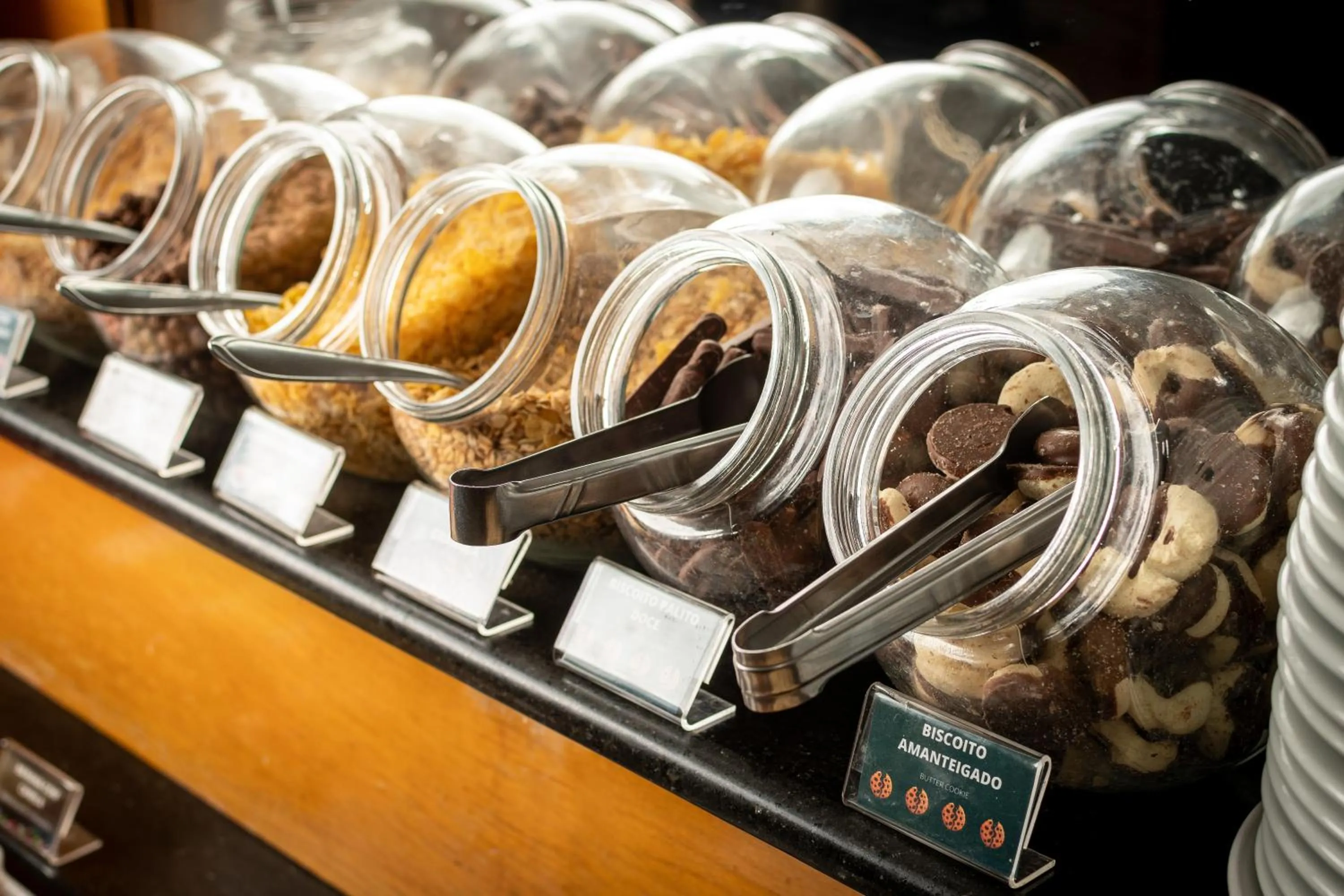 Food and drinks in Brivali Hotel Centro