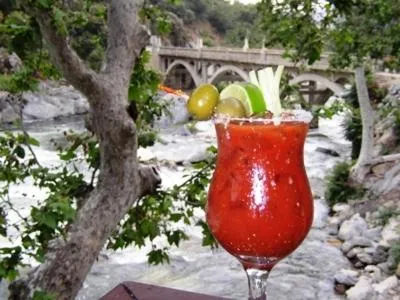 Drinks in The Gateway Restaurant & Lodge