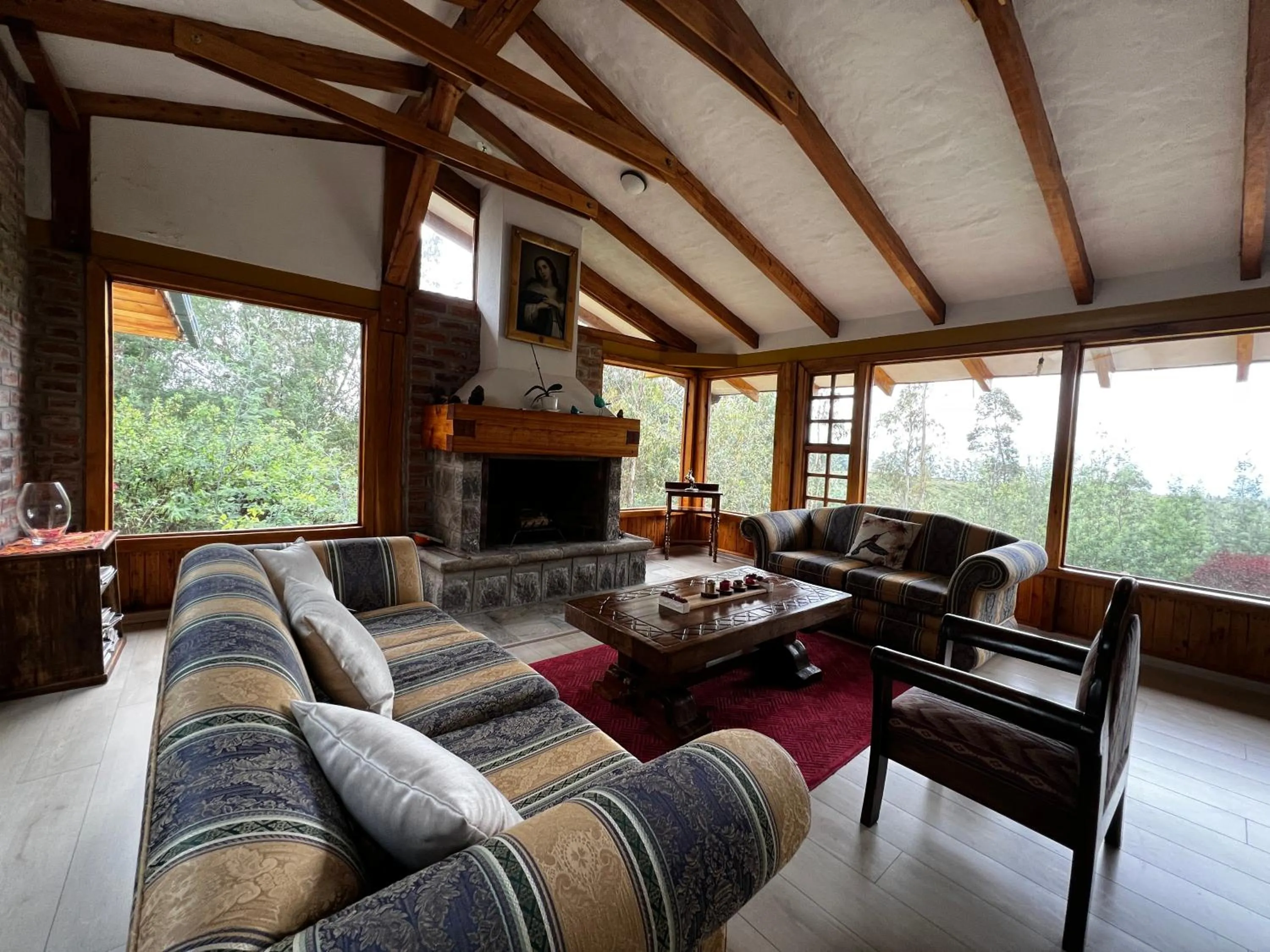 Living room in Hacienda Jimenita Wildlife Reserve