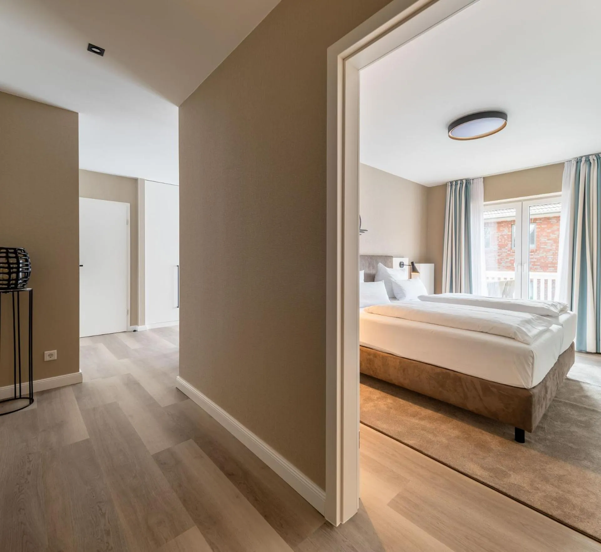 Photo of the whole room, Bed in Hotel am Schlosspark garni