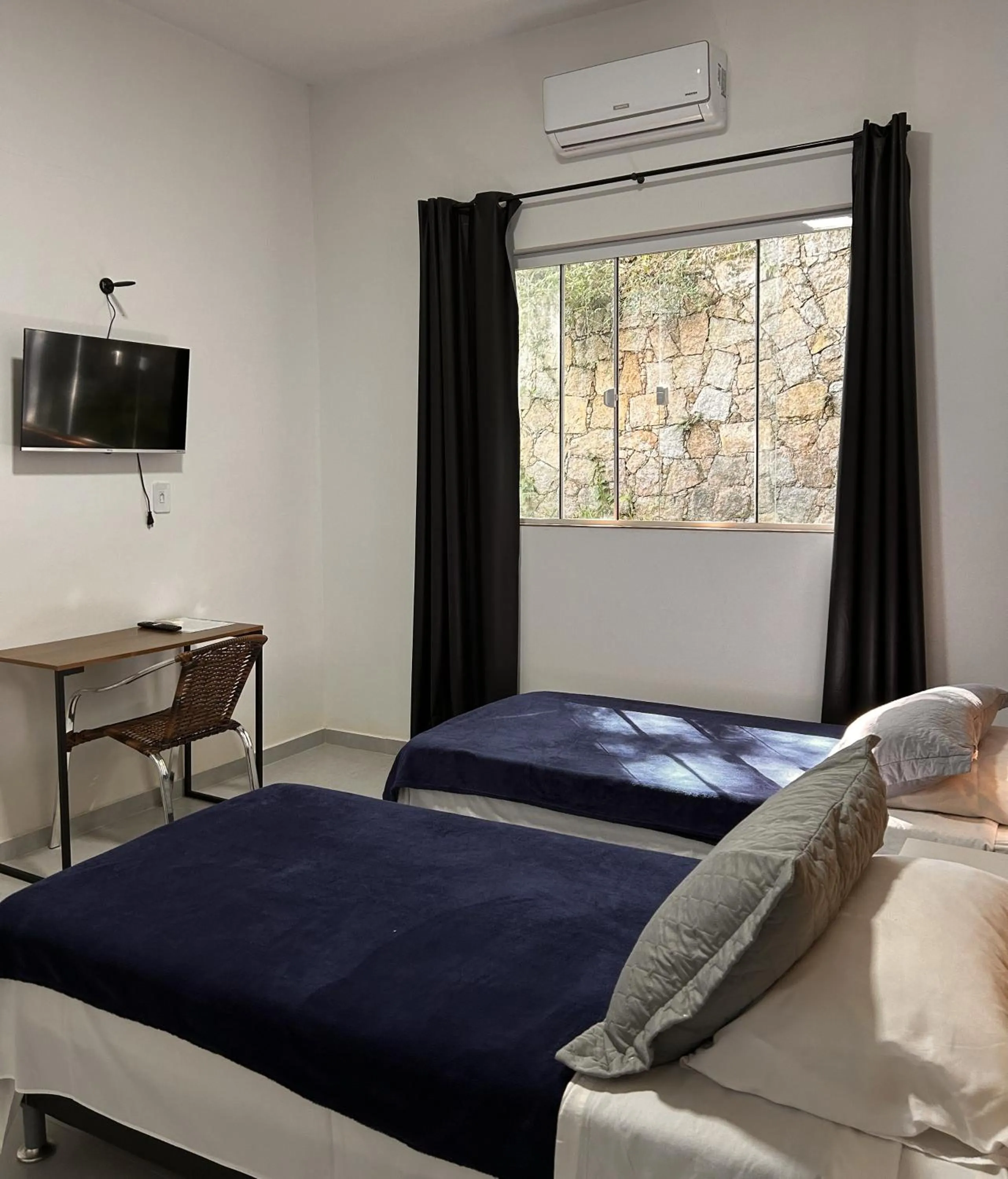 Bedroom, Bed in Pousada Dona Francisca