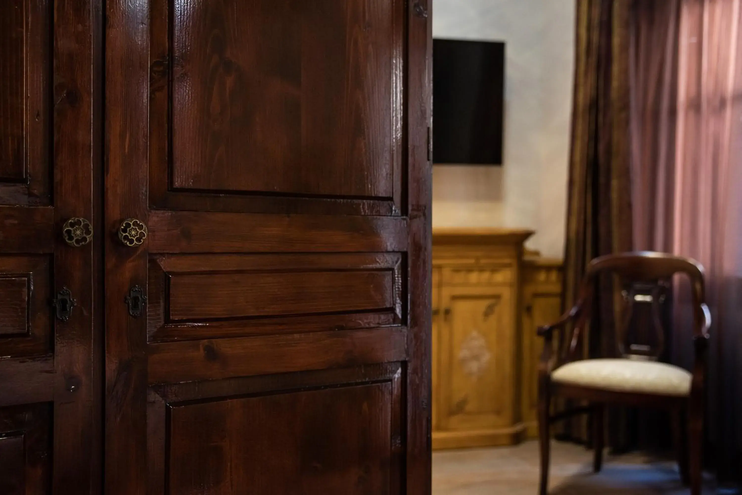 King Studio with Sofa Bed in Old Town Suites King Studio with Sofa Bed in Old Town Suites