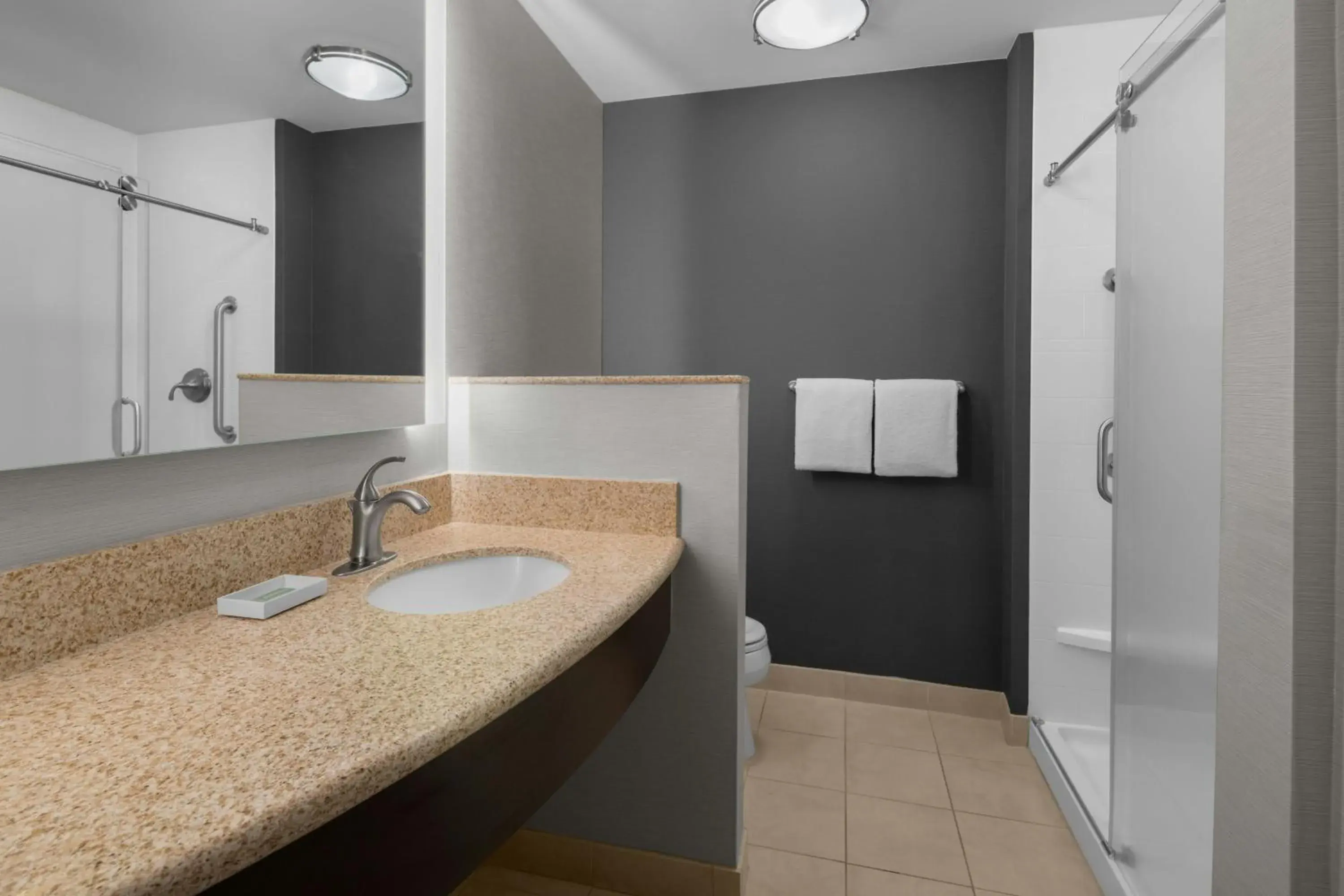 King Room with Sofa Bed in Courtyard By Marriott Houston Kingwood King Room with Sofa Bed in Courtyard By Marriott Houston Kingwood